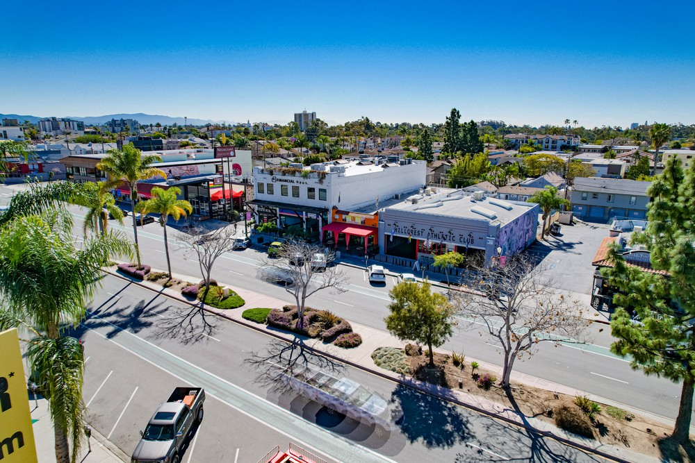Virtual tour photo 10 of 33 for 1243 University Ave