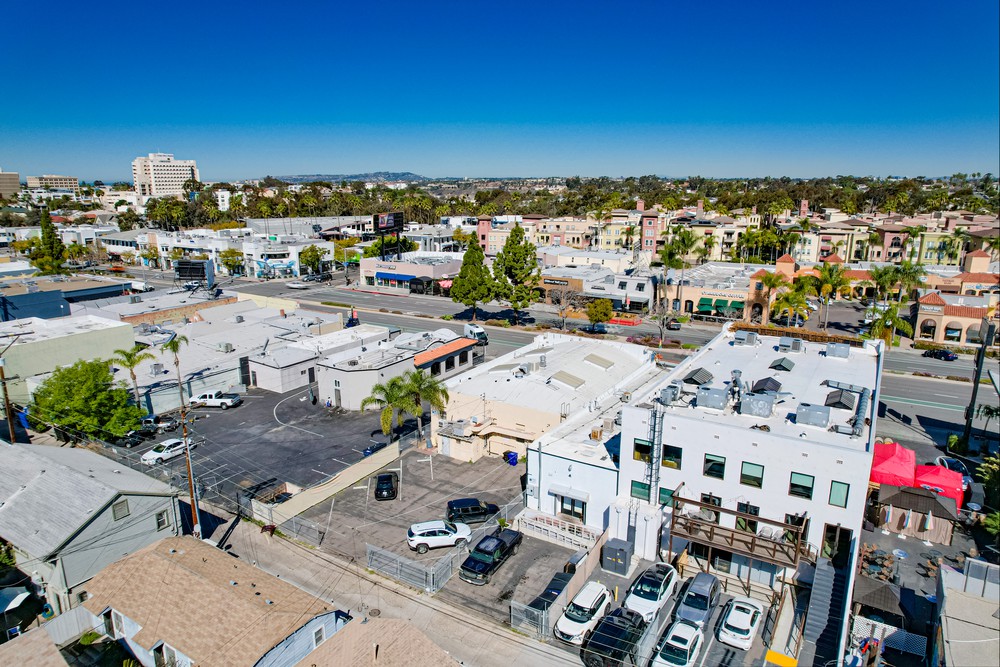 Virtual tour photo 14 of 33 for 1243 University Ave