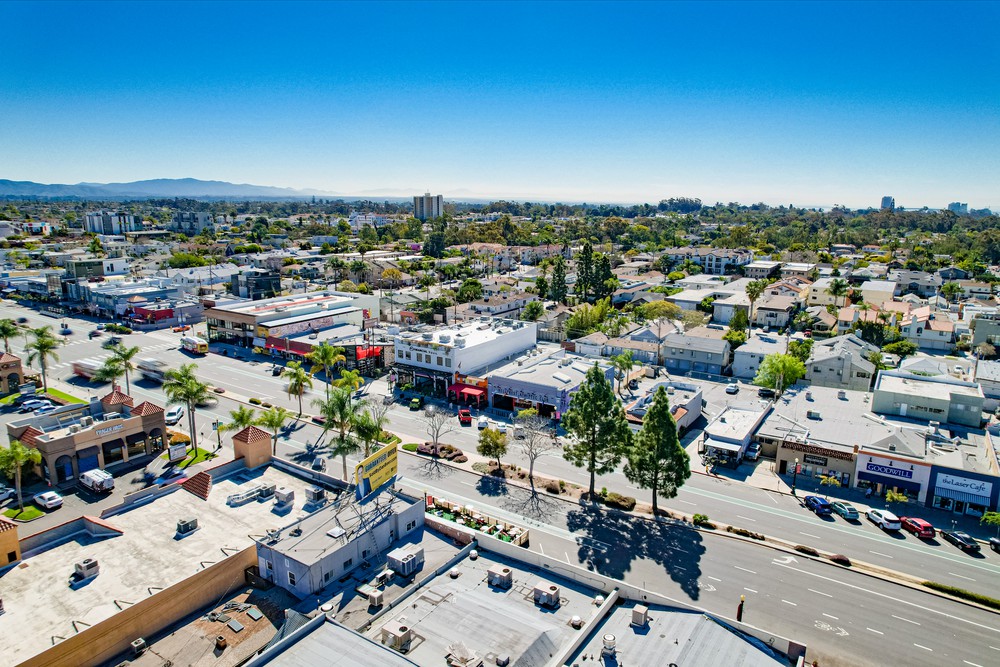Virtual tour photo 18 of 33 for 1243 University Ave