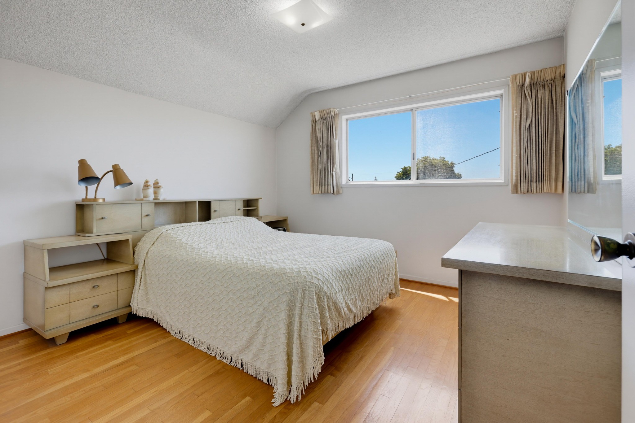 Virtual tour photo 28 of 66 for 12431 Blackmer St