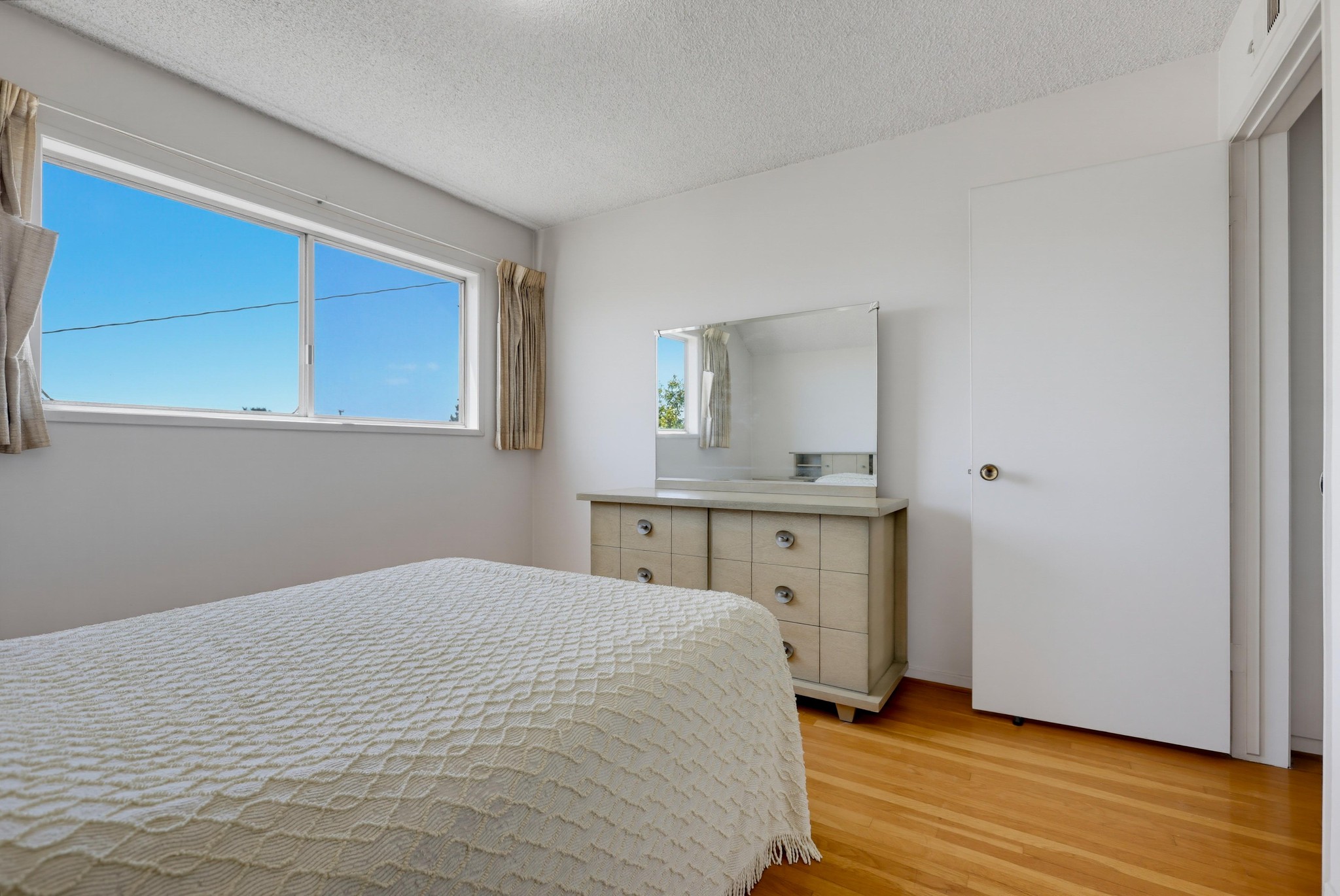 Virtual tour photo 29 of 66 for 12431 Blackmer St
