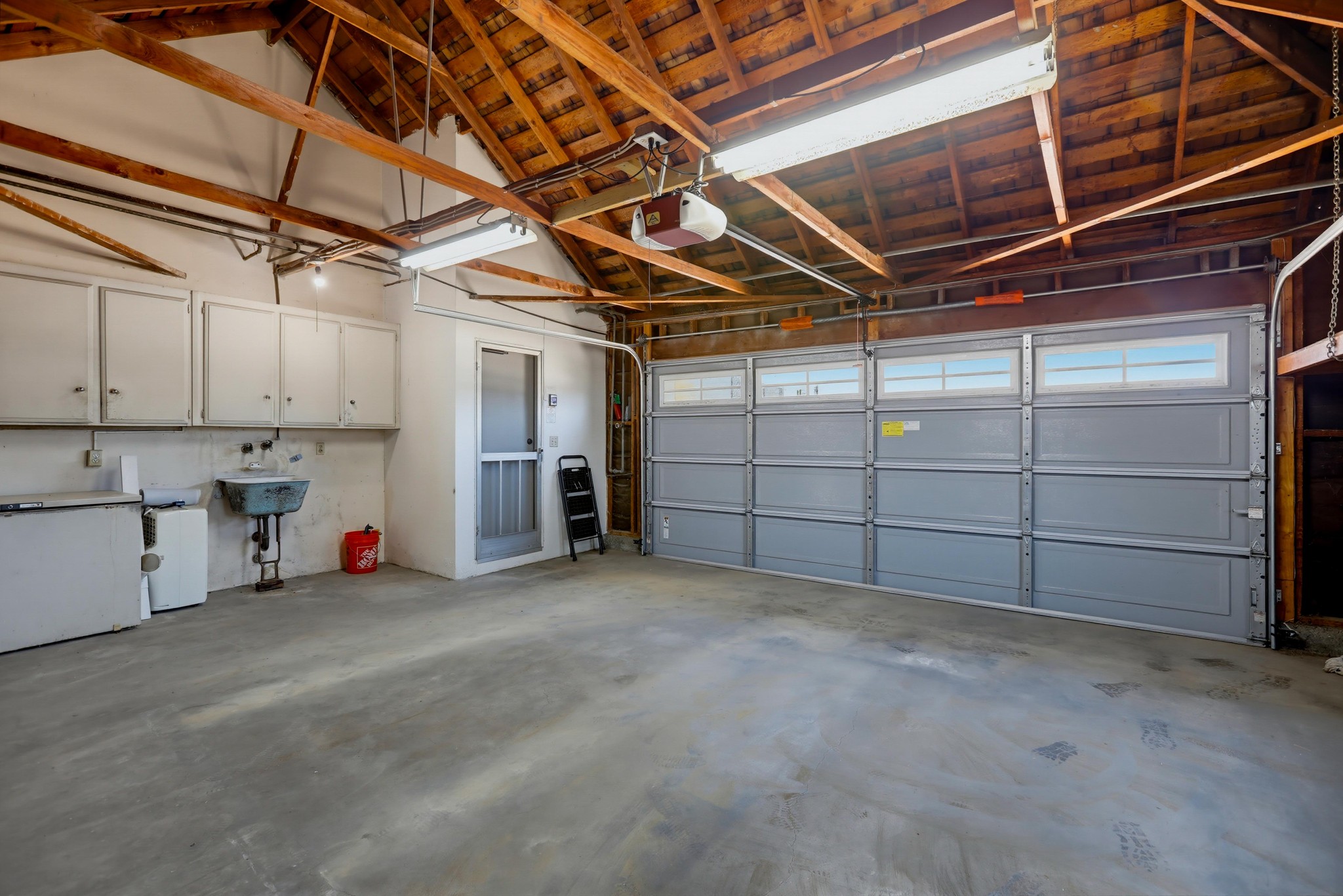 Virtual tour photo 65 of 66 for 12431 Blackmer St