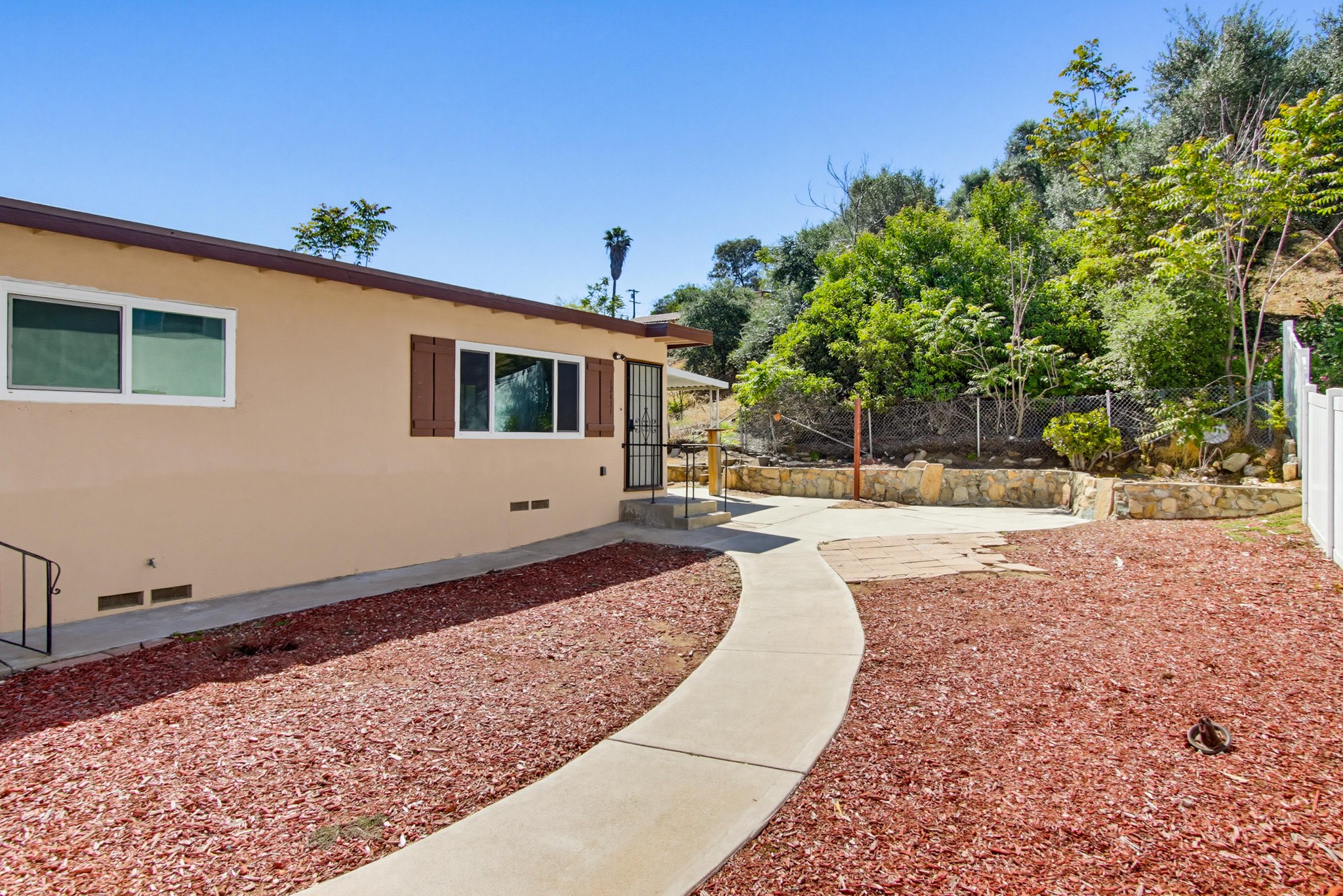 Virtual tour photo 3 of 39 for 12431 Julian Ave