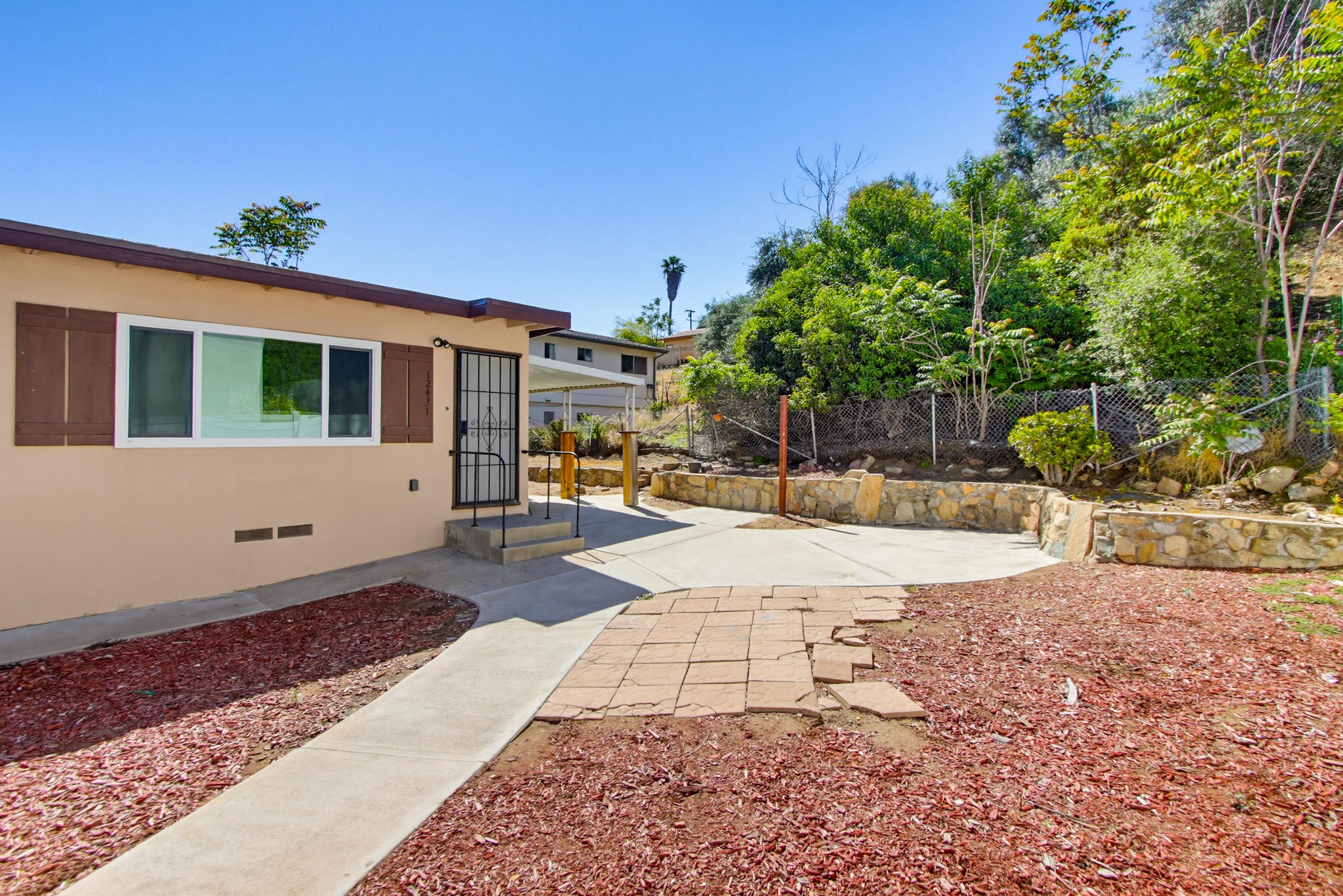 Virtual tour photo 4 of 39 for 12431 Julian Ave