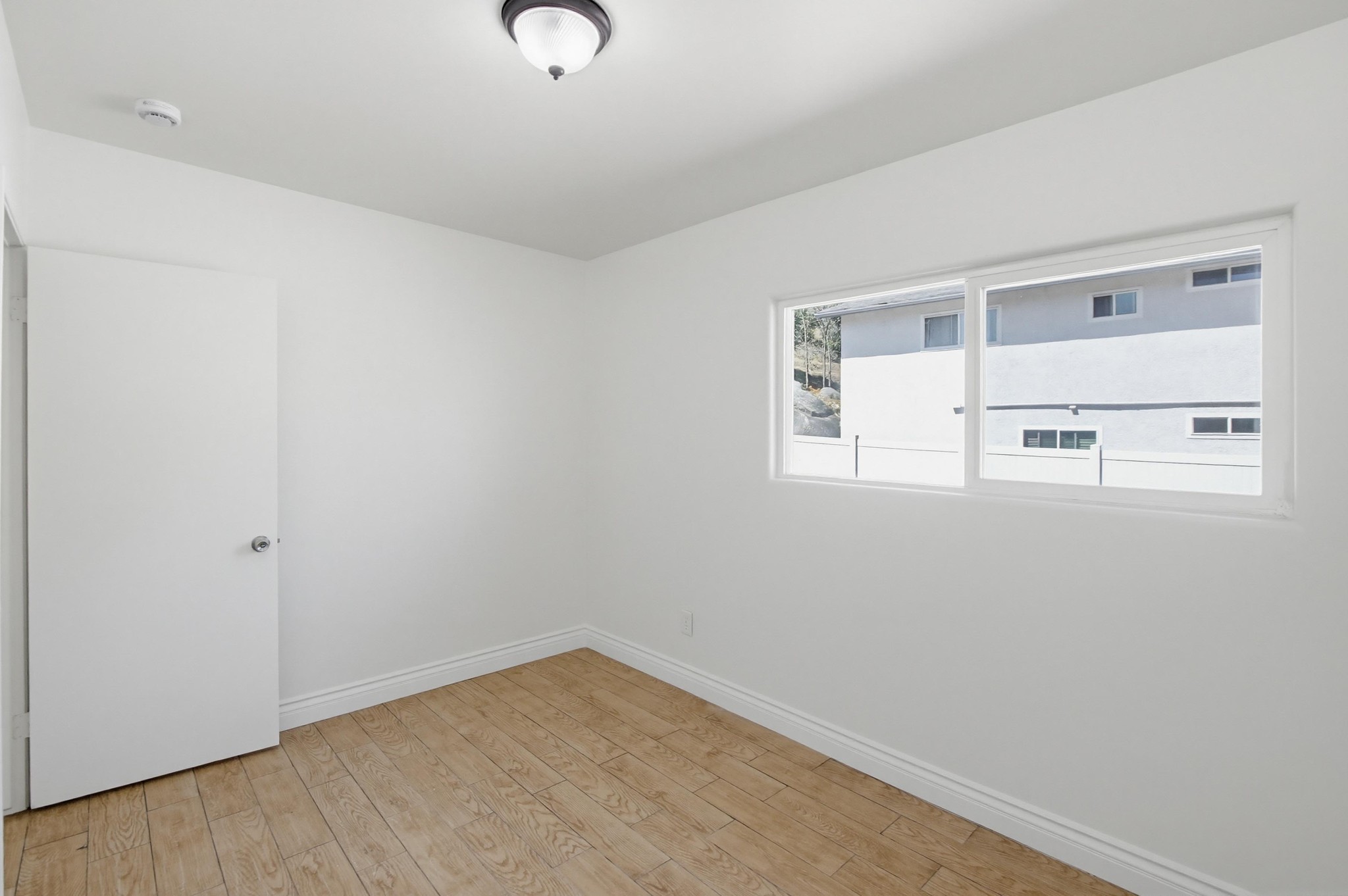 Virtual tour photo 25 of 39 for 12431 Julian Ave