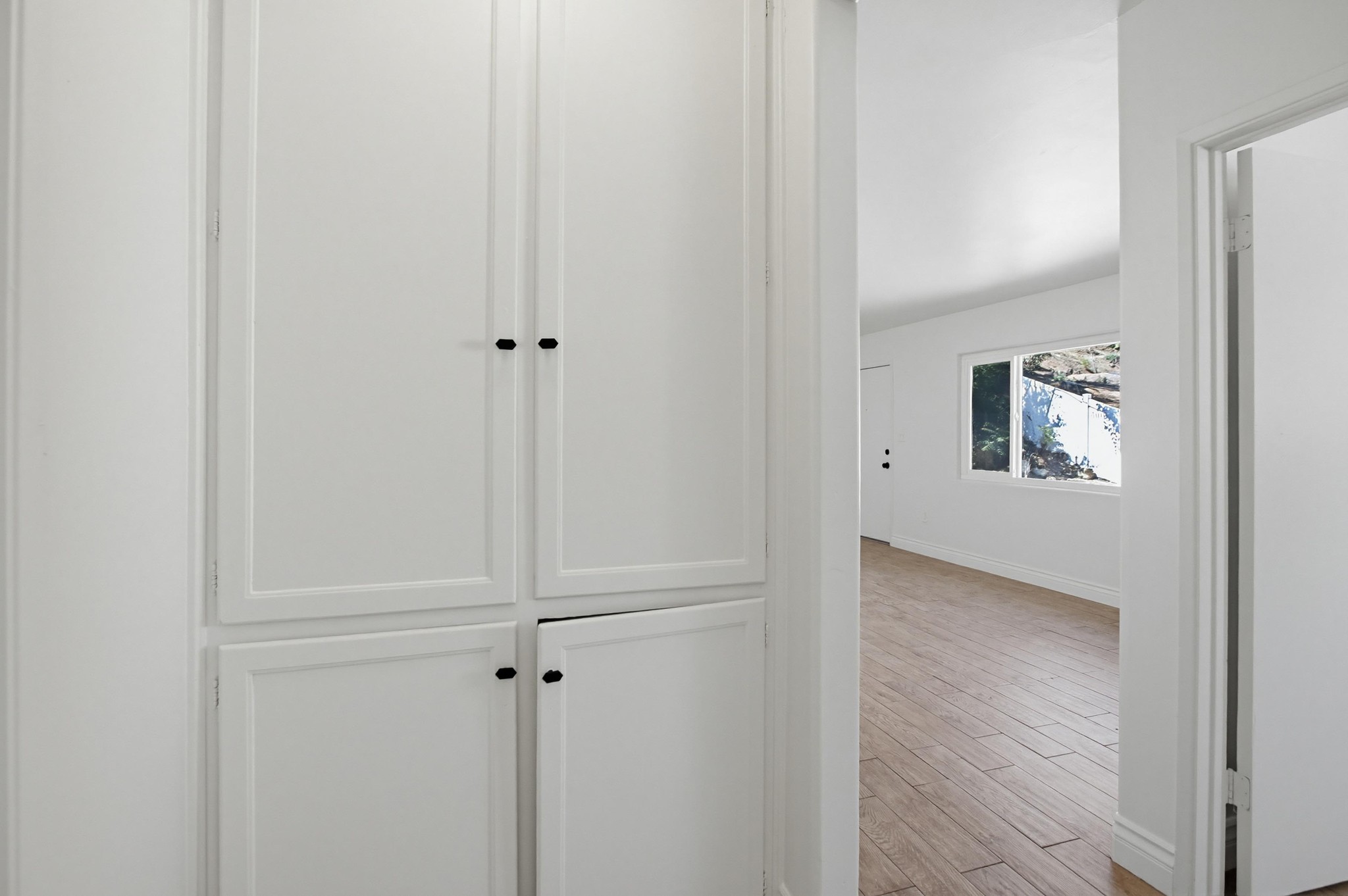 Virtual tour photo 26 of 39 for 12431 Julian Ave