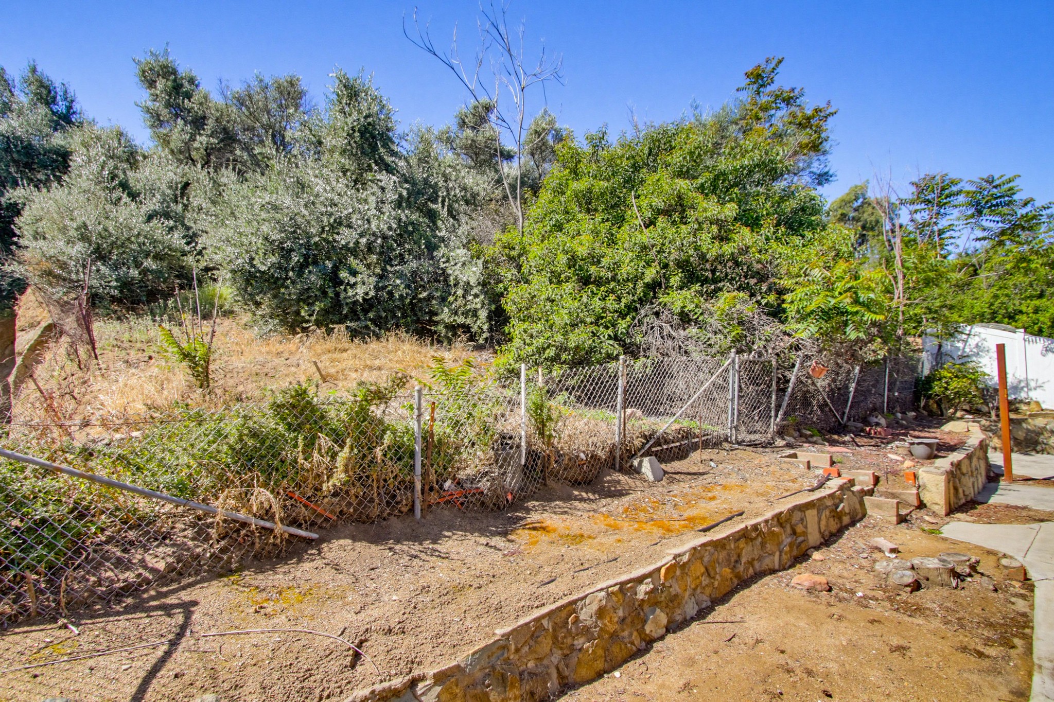 Virtual tour photo 34 of 39 for 12431 Julian Ave