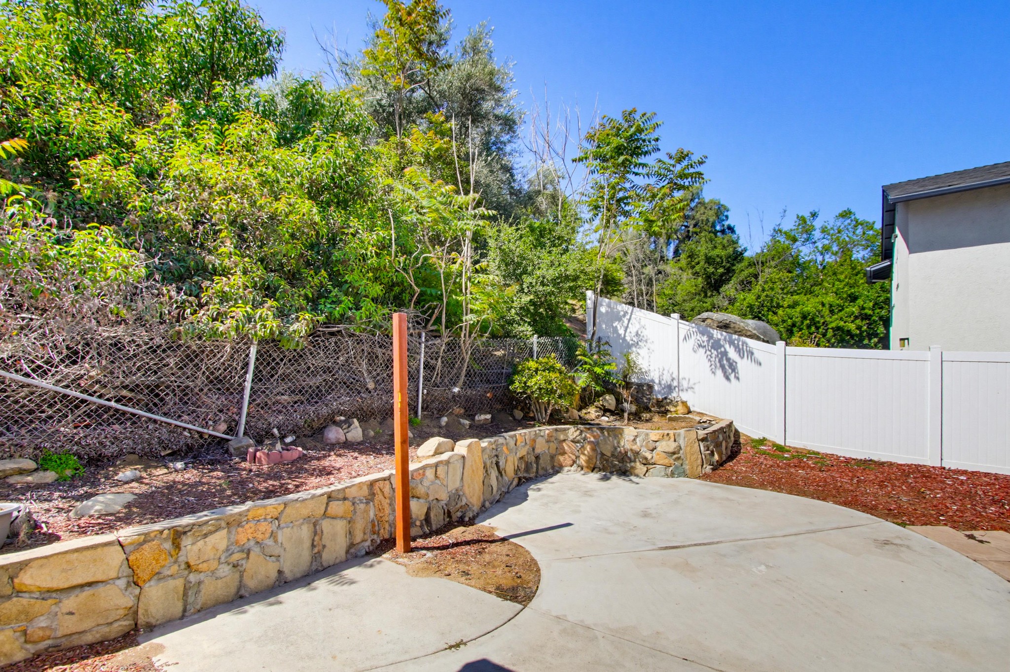 Virtual tour photo 35 of 39 for 12431 Julian Ave