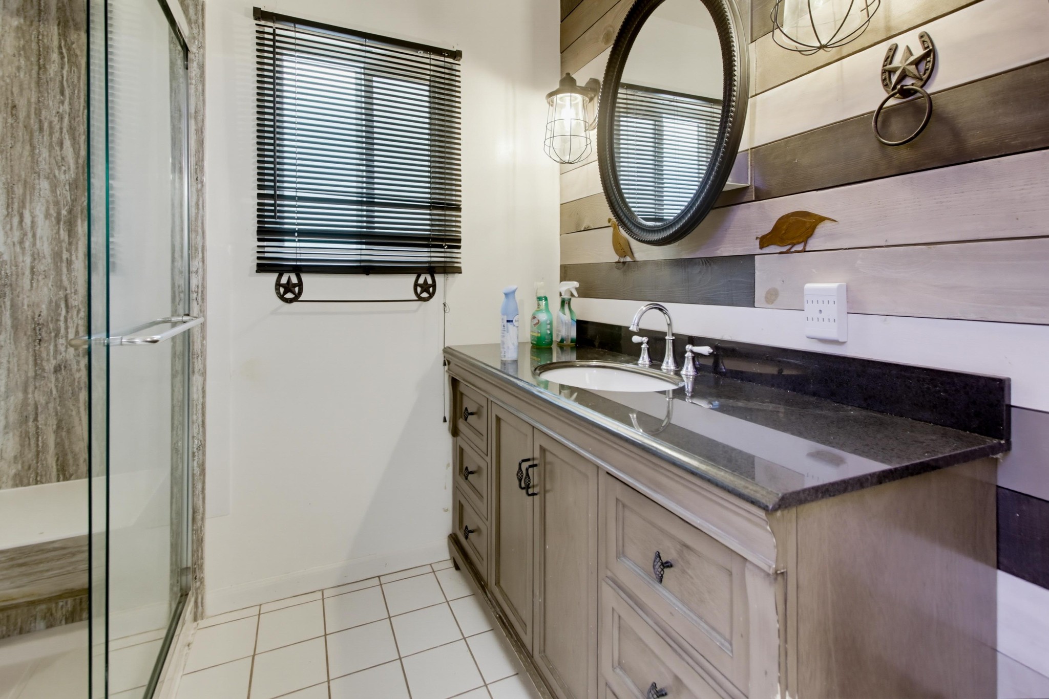Virtual tour photo 22 of 49 for 12435 Rockcrest Rd