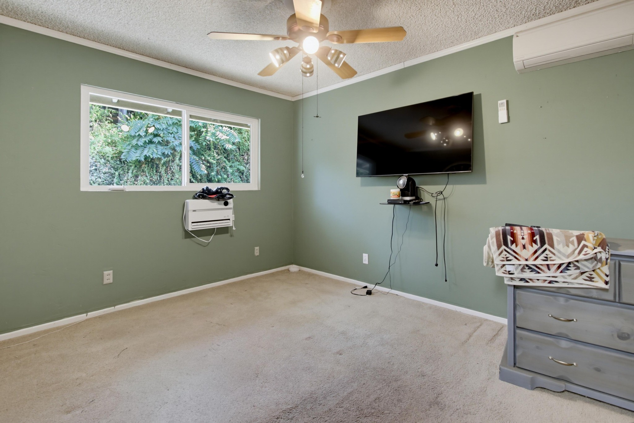 Virtual tour photo 26 of 49 for 12435 Rockcrest Rd