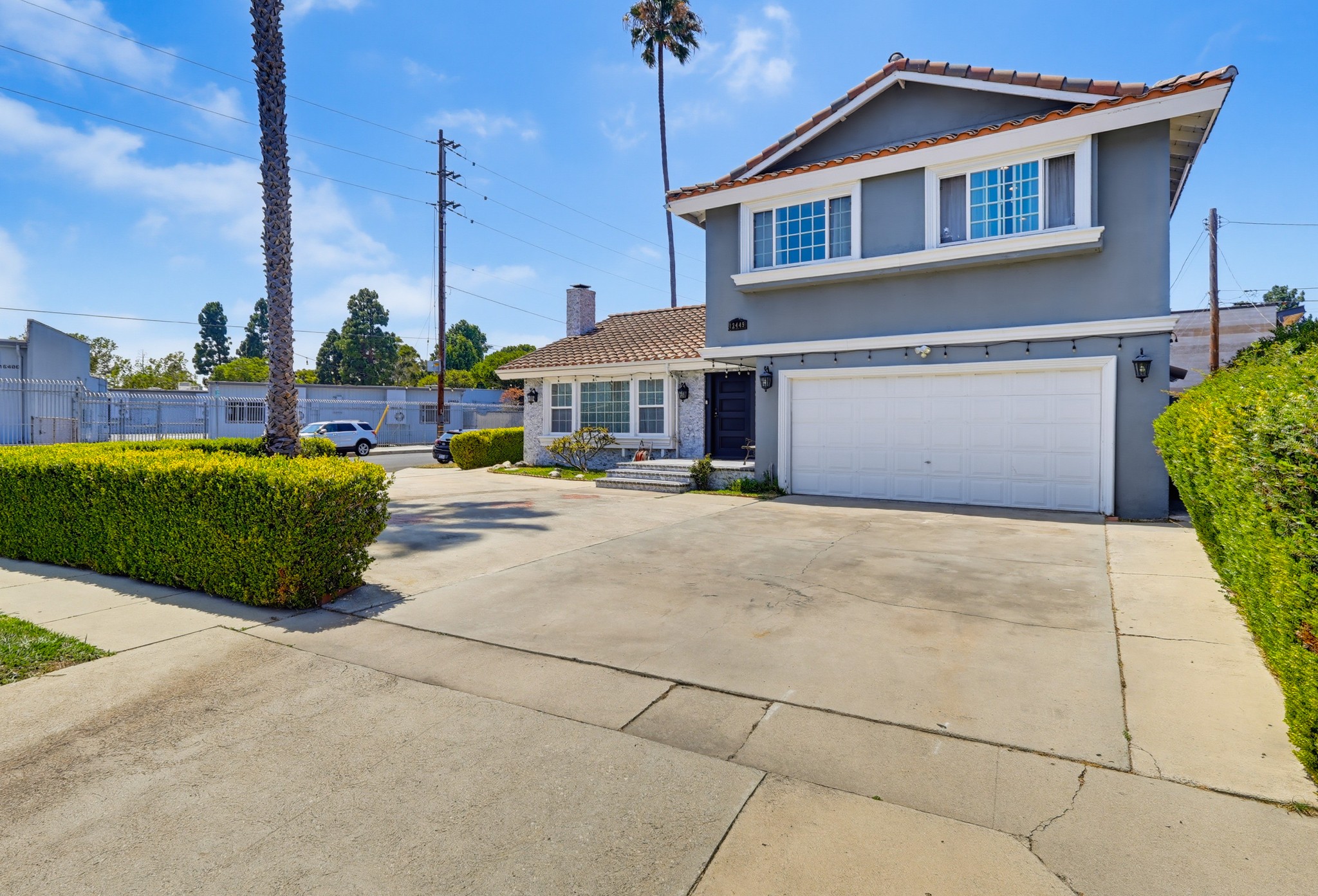 Virtual tour photo 1 of 75 for 12449 Allin St