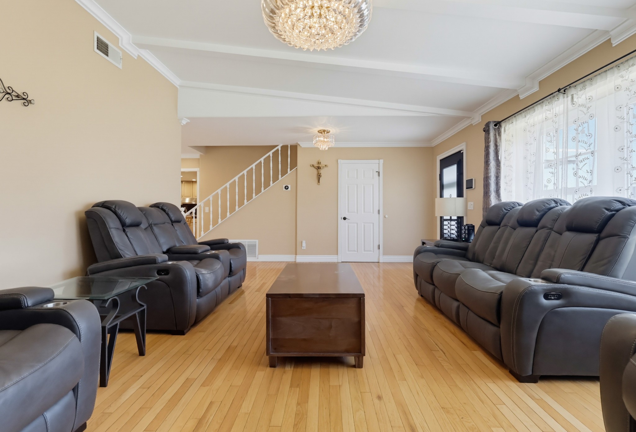 Virtual tour photo 10 of 75 for 12449 Allin St