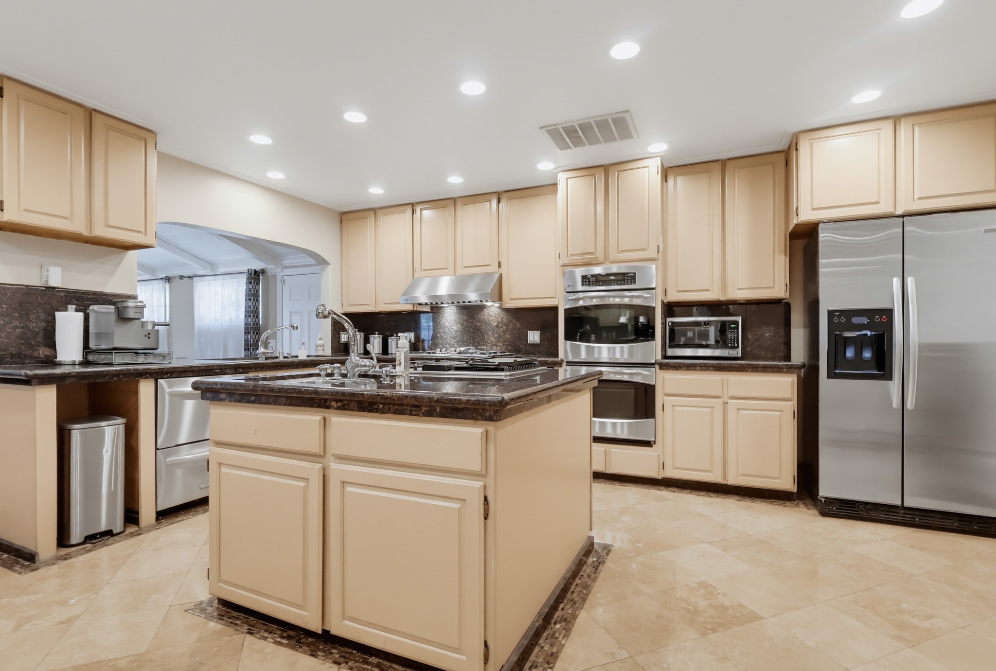 Virtual tour photo 20 of 75 for 12449 Allin St