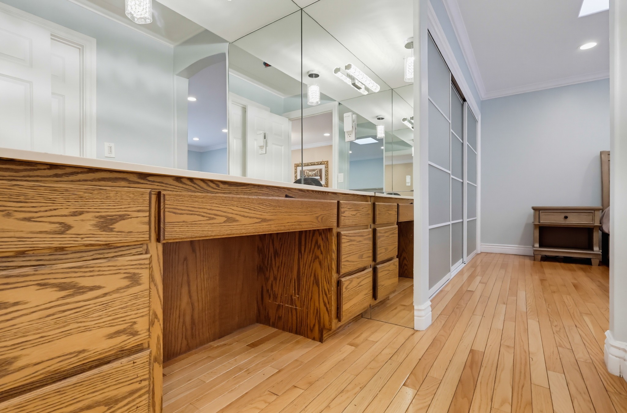 Virtual tour photo 31 of 75 for 12449 Allin St