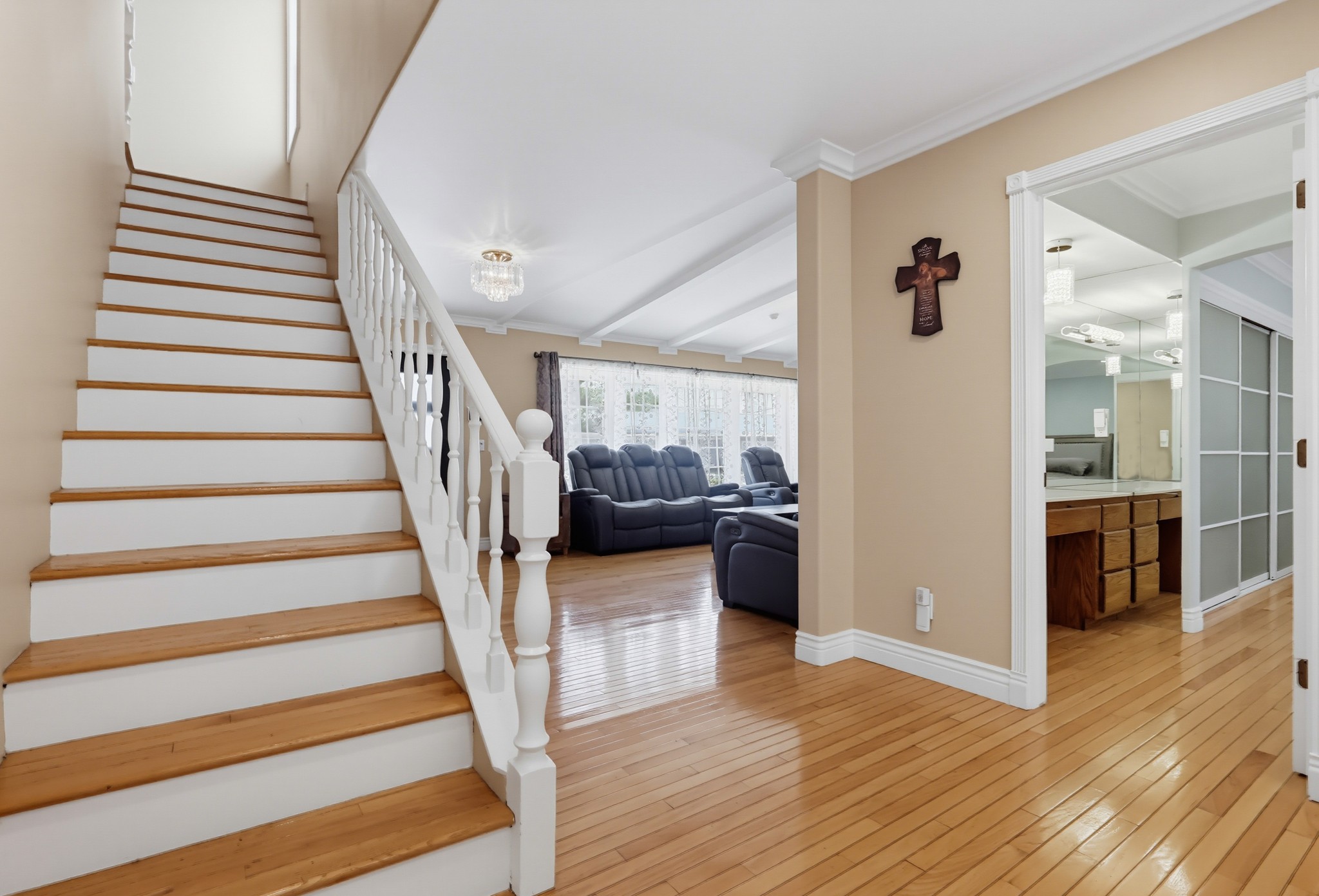 Virtual tour photo 40 of 75 for 12449 Allin St