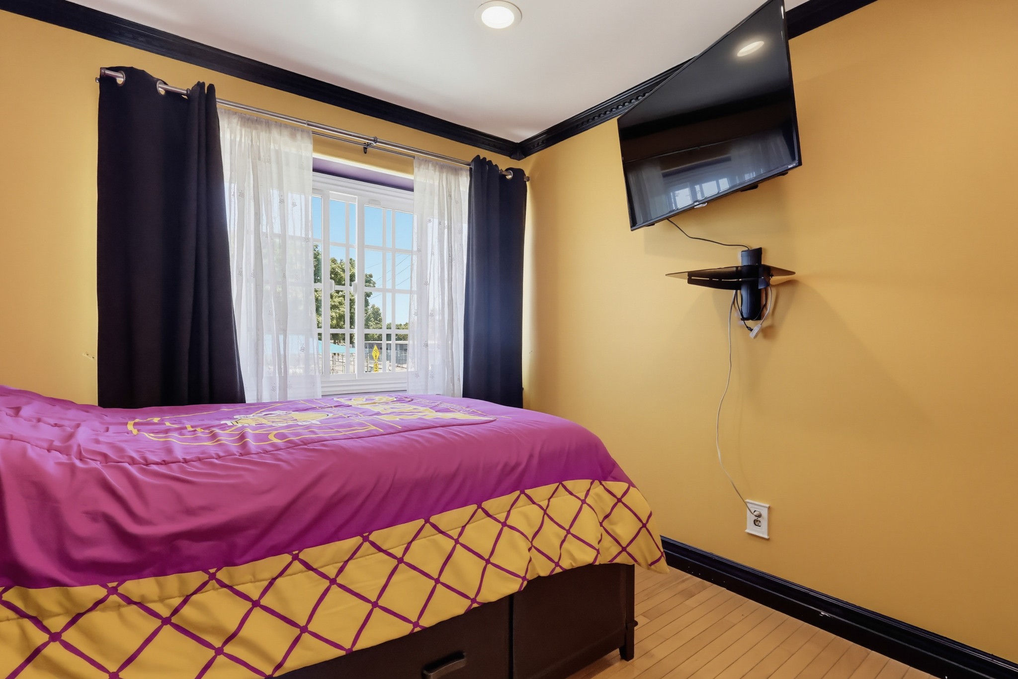Virtual tour photo 56 of 75 for 12449 Allin St