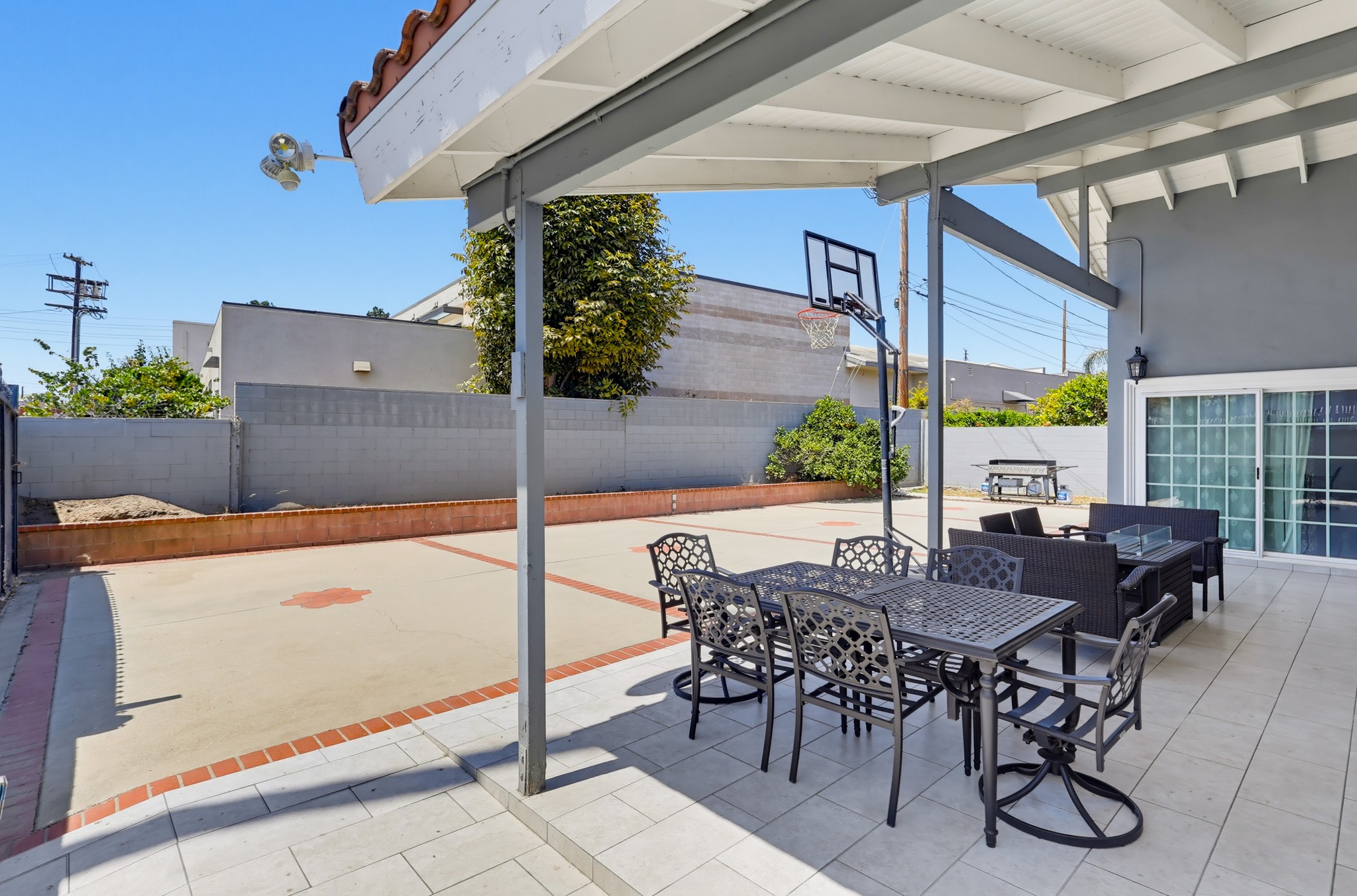 Virtual tour photo 64 of 75 for 12449 Allin St