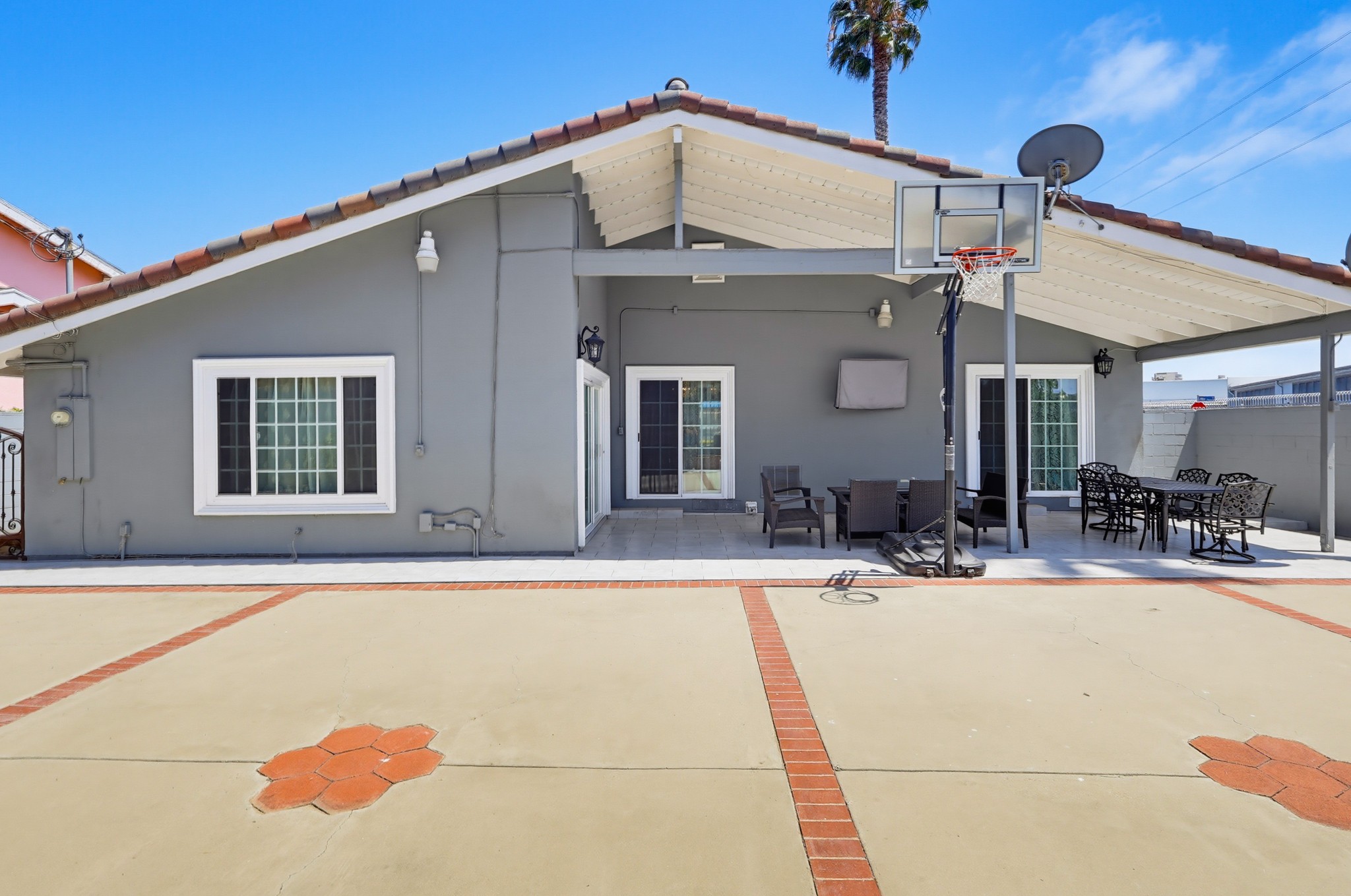 Virtual tour photo 70 of 75 for 12449 Allin St