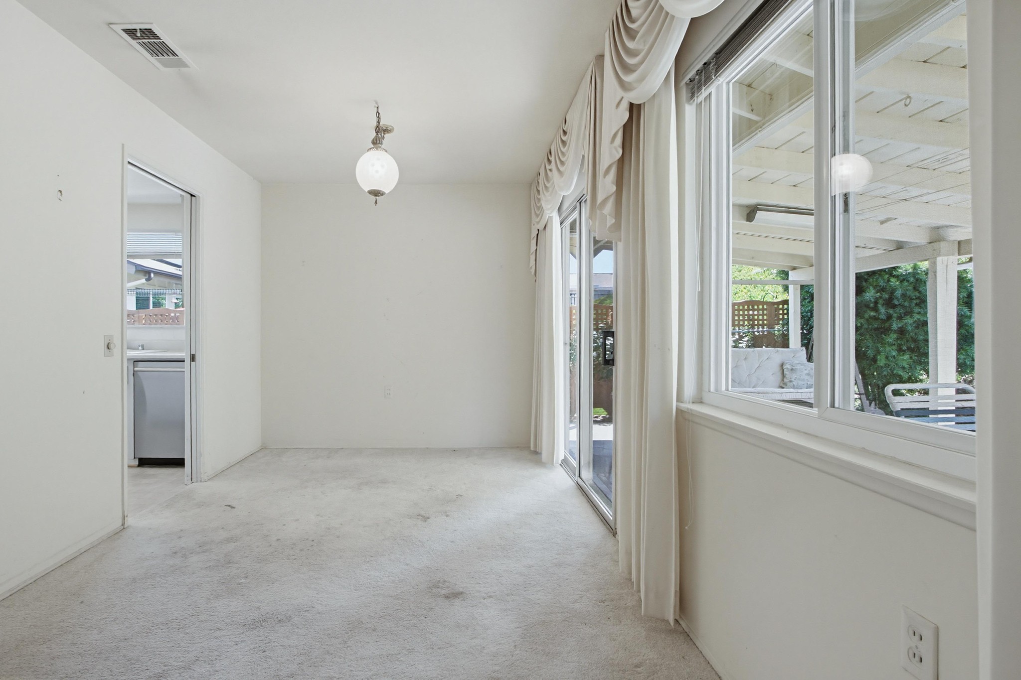 Virtual tour photo 9 of 52 for 12459 Pipo Rd