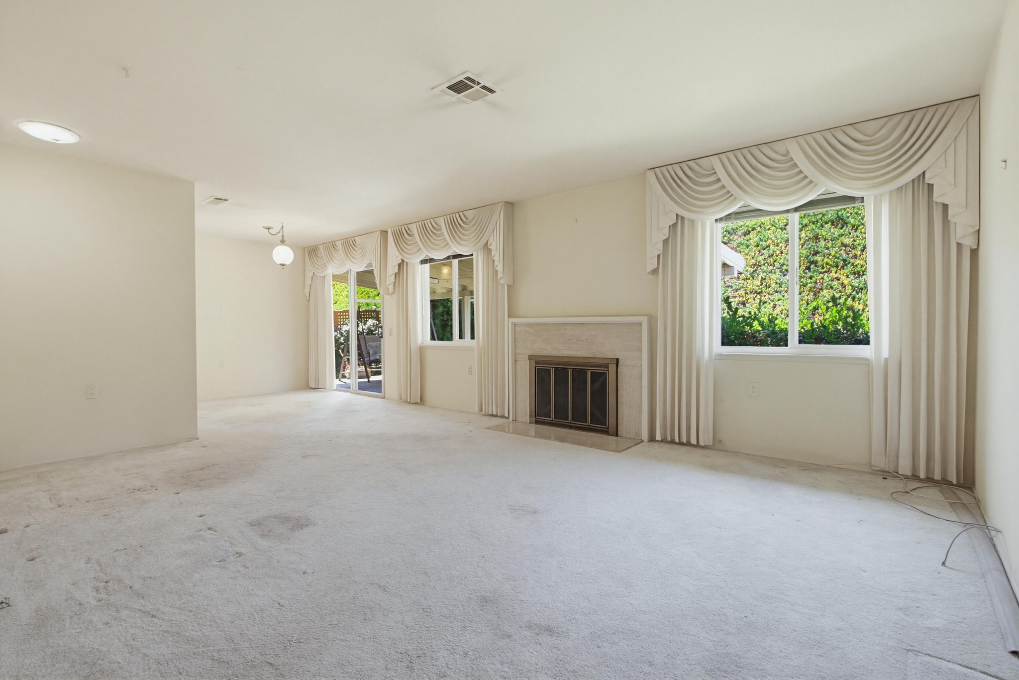 Virtual tour photo 13 of 52 for 12459 Pipo Rd