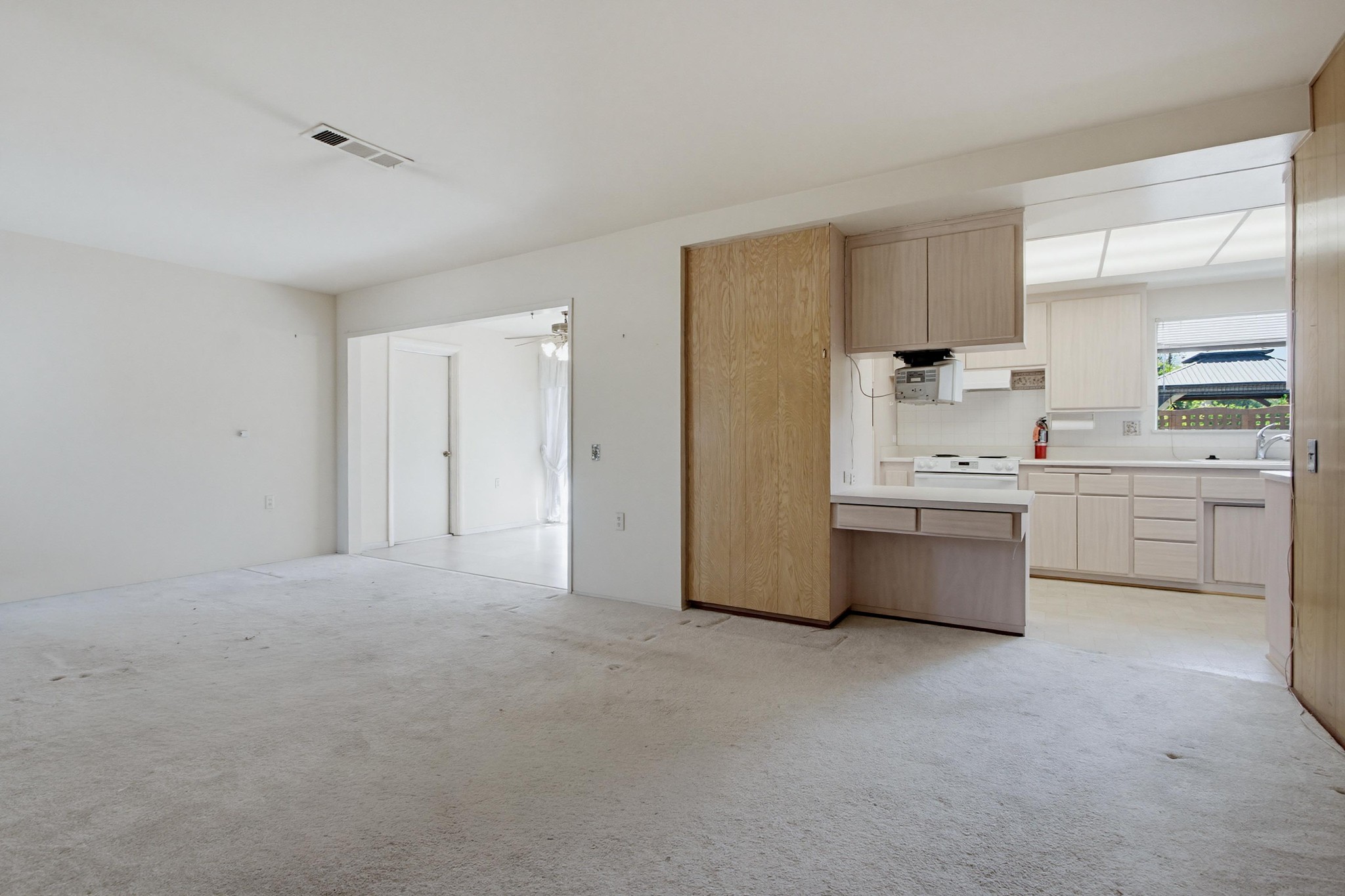 Virtual tour photo 17 of 52 for 12459 Pipo Rd
