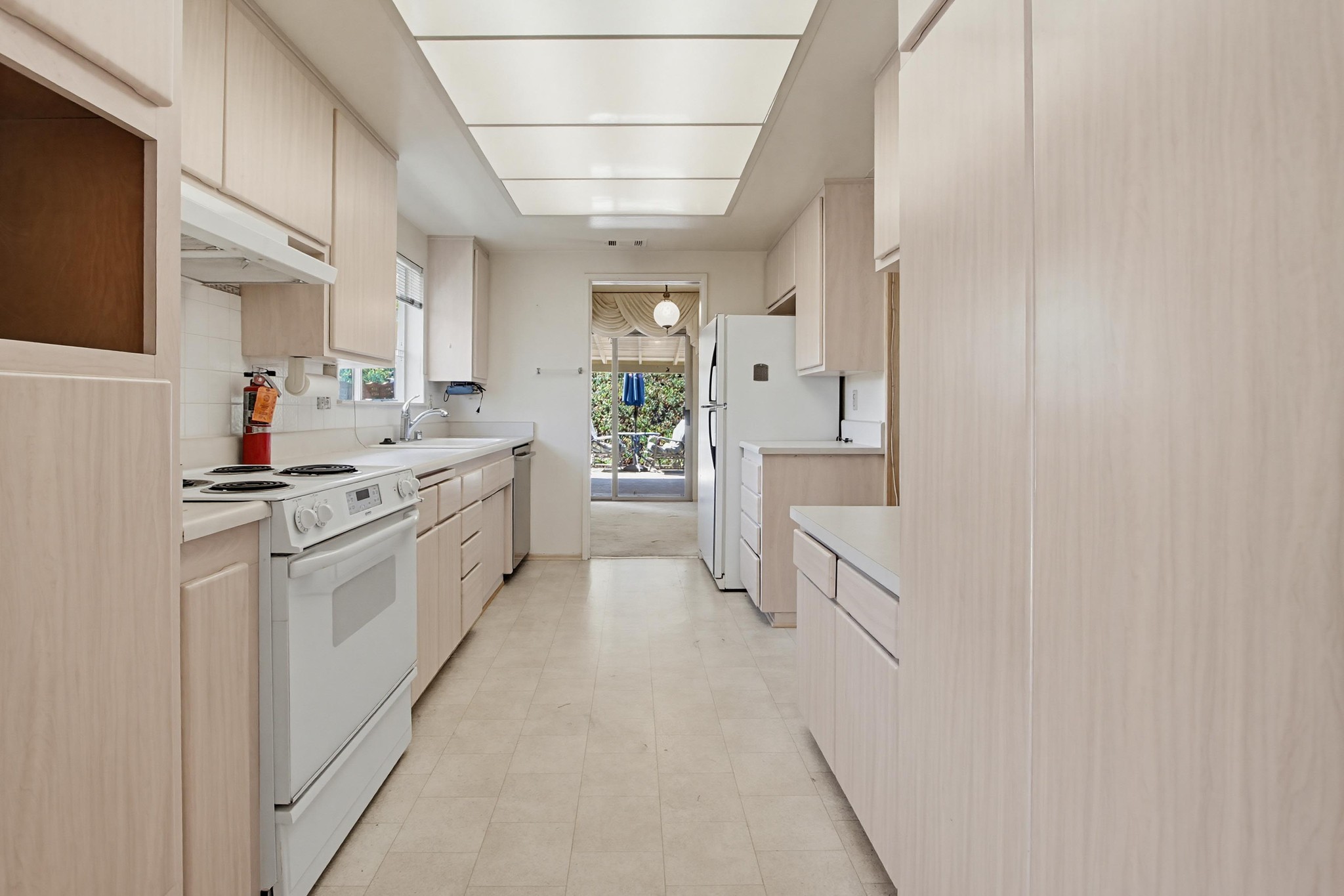 Virtual tour photo 26 of 52 for 12459 Pipo Rd