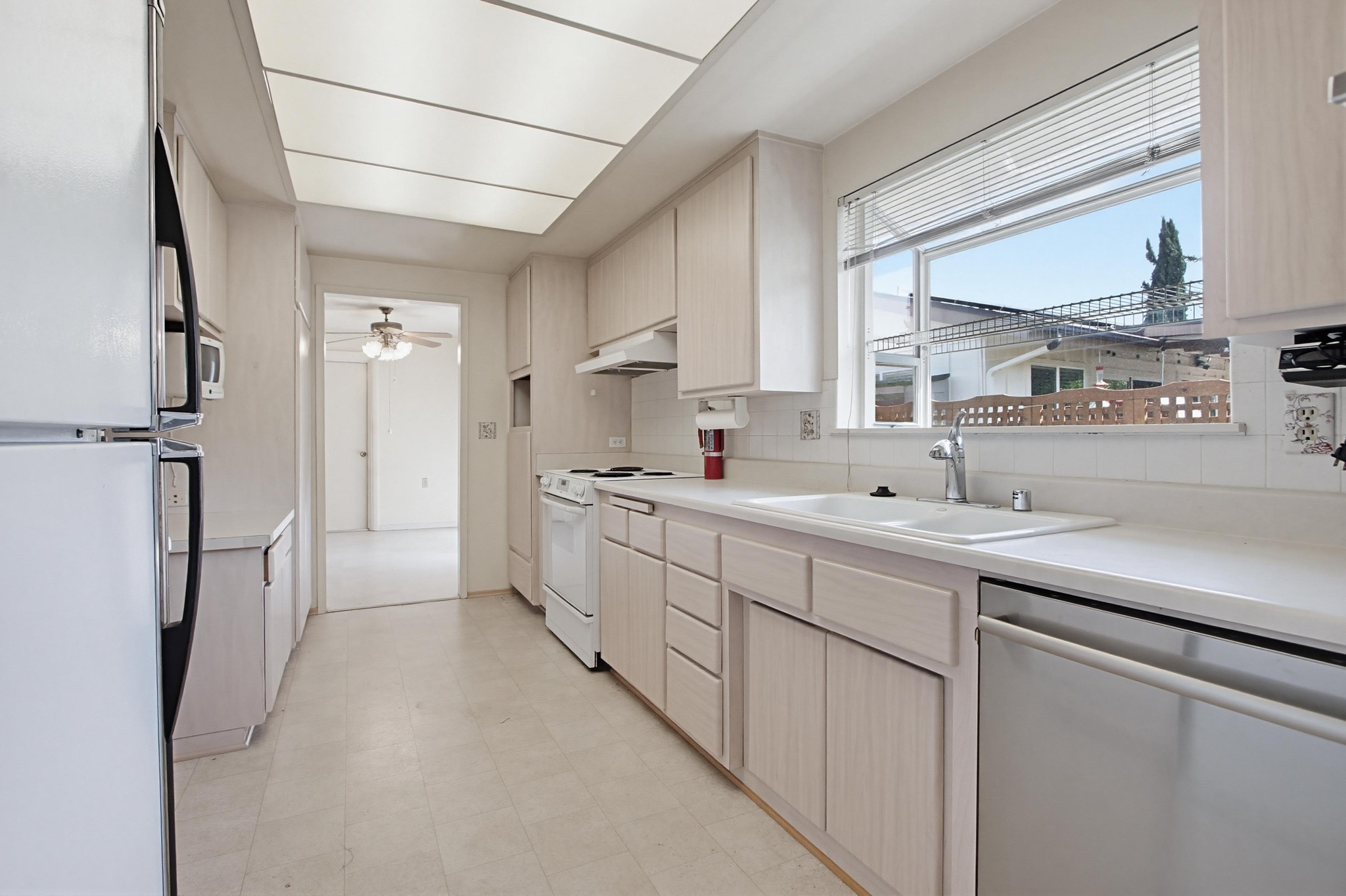 Virtual tour photo 27 of 52 for 12459 Pipo Rd