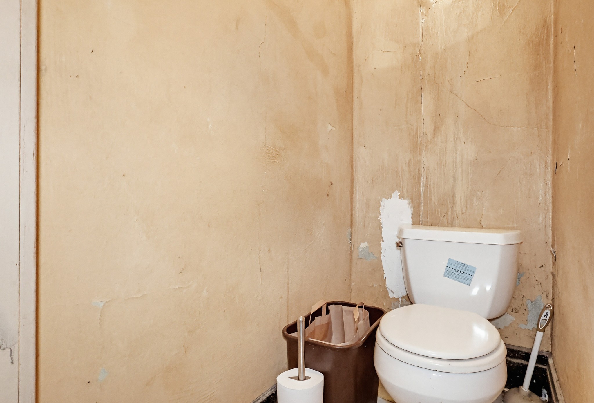 Virtual tour photo 25 of 54 for 1247 W 49th St