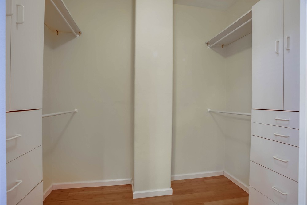 Virtual tour photo 25 of 33 for 12480 Heatherton Ct UNIT 21
