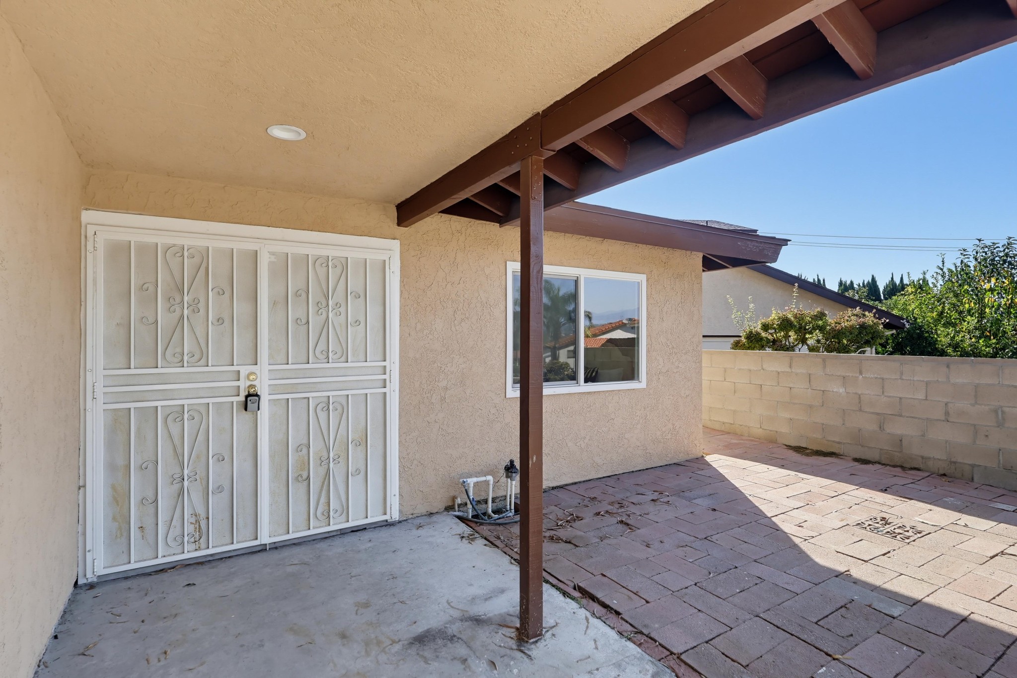 Virtual tour photo 5 of 99 for 125 Campanita Ct