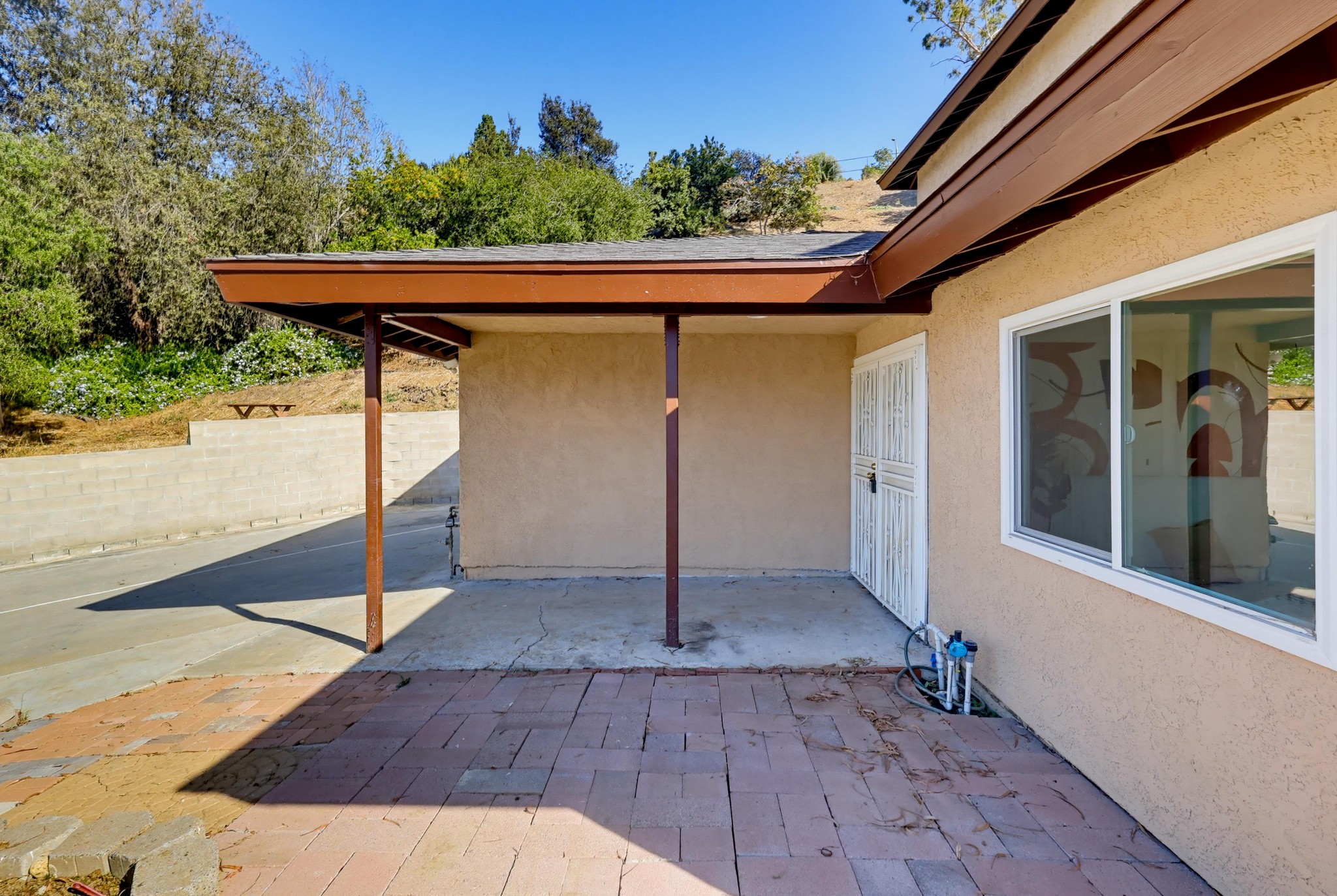 Virtual tour photo 6 of 99 for 125 Campanita Ct