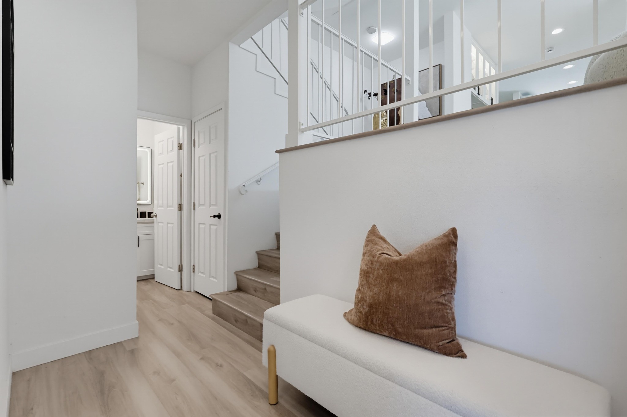 Virtual tour photo 10 of 99 for 125 Campanita Ct