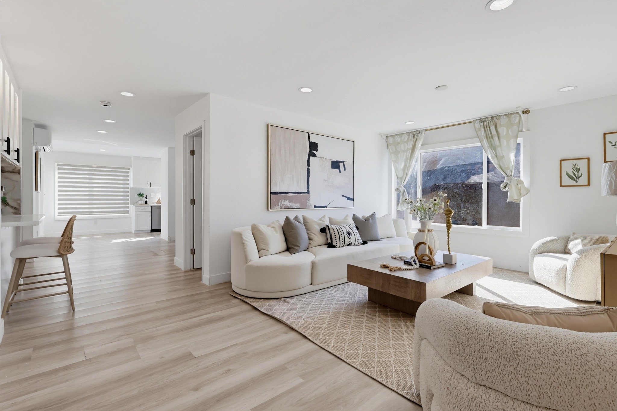 Virtual tour photo 14 of 99 for 125 Campanita Ct