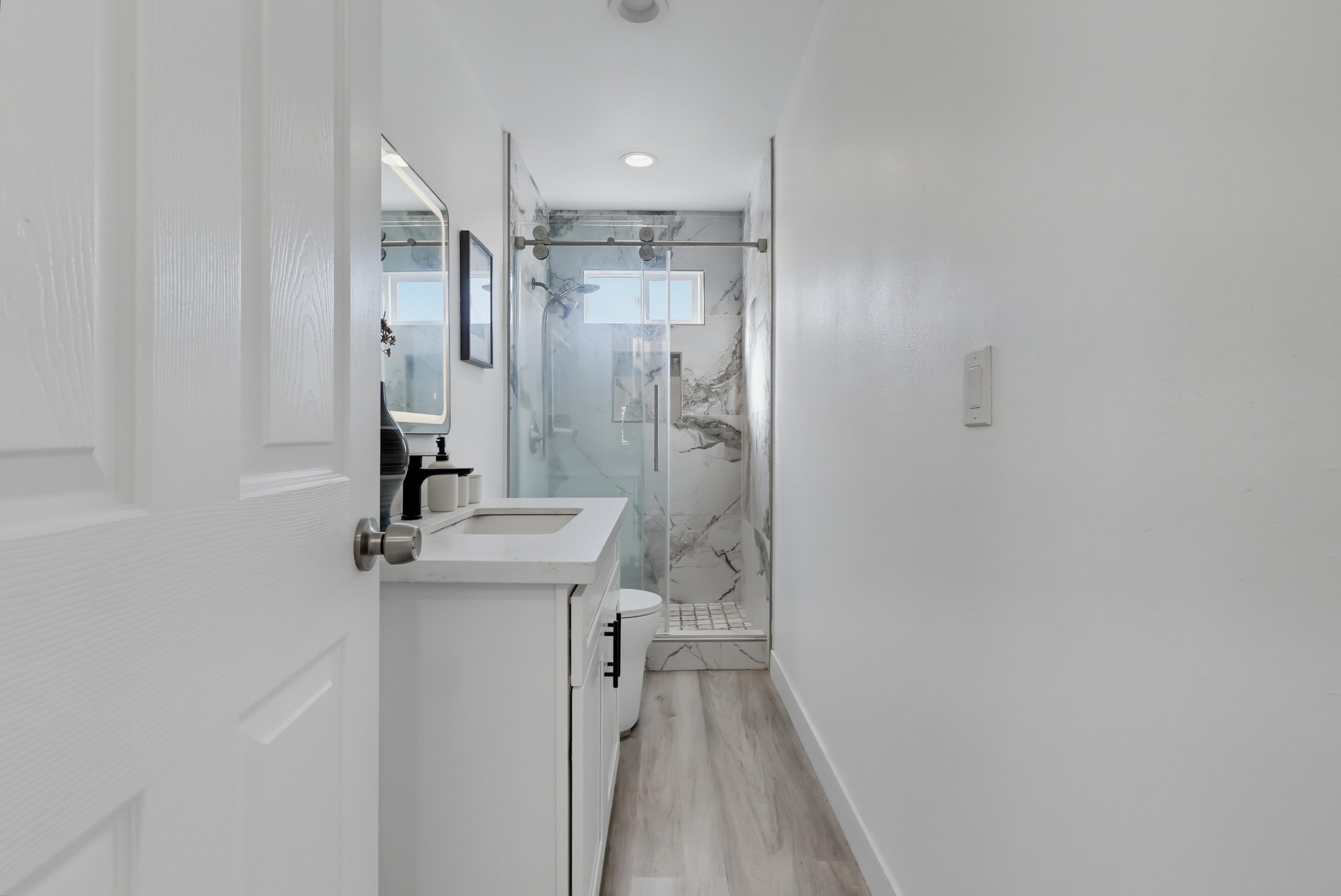 Virtual tour photo 22 of 99 for 125 Campanita Ct