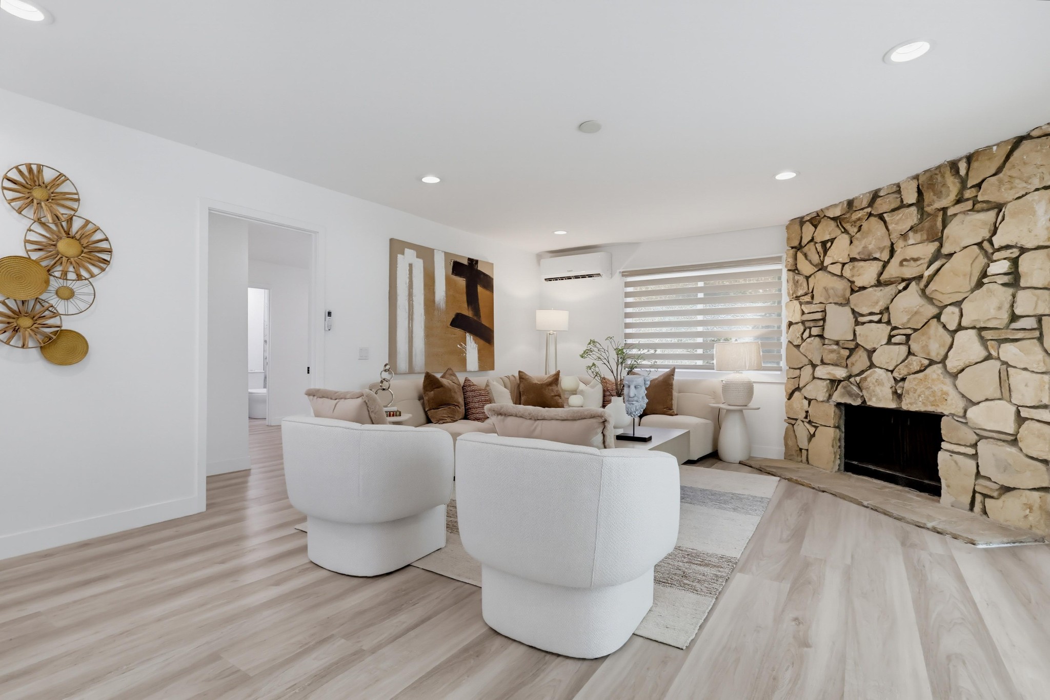 Virtual tour photo 44 of 99 for 125 Campanita Ct