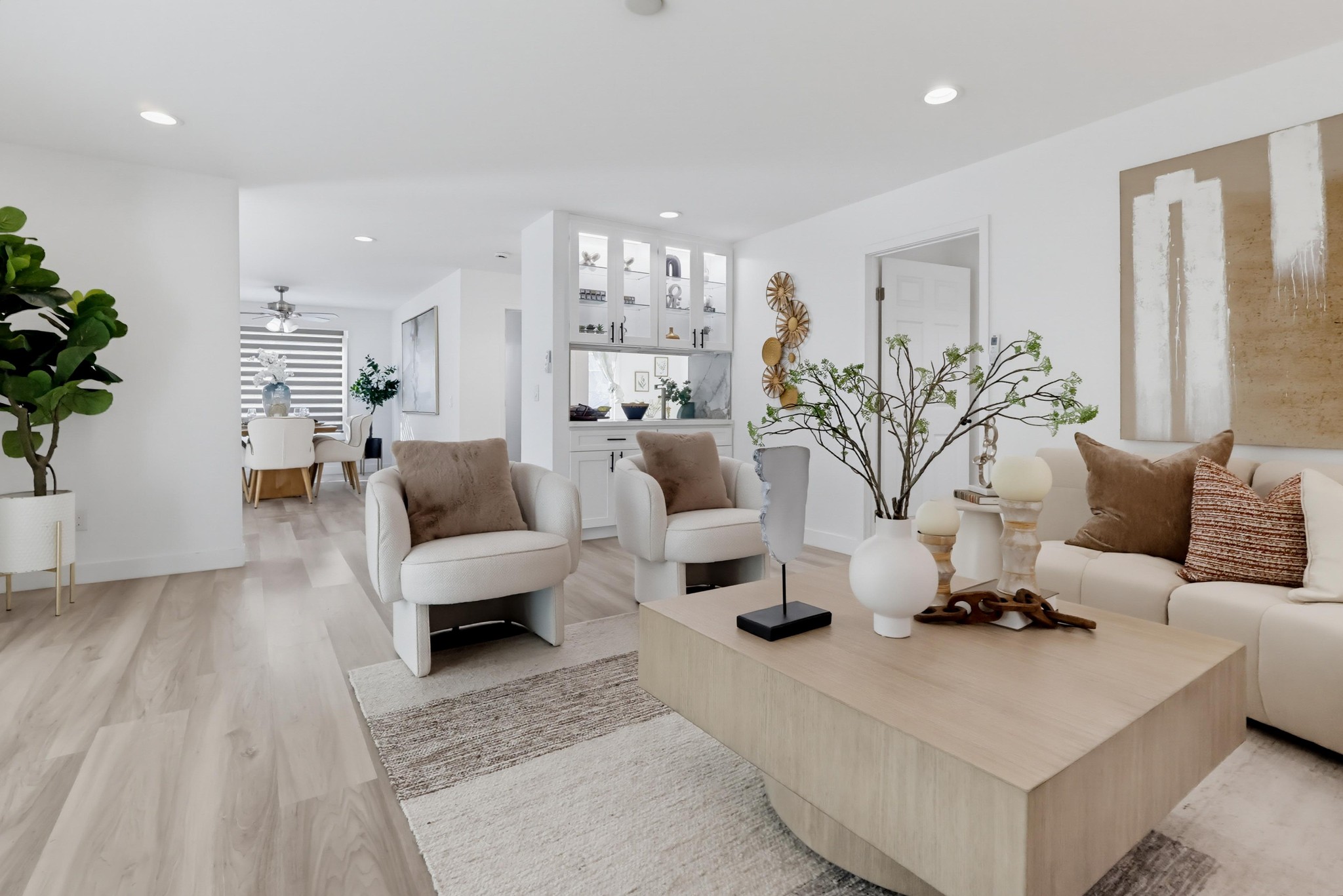 Virtual tour photo 49 of 99 for 125 Campanita Ct