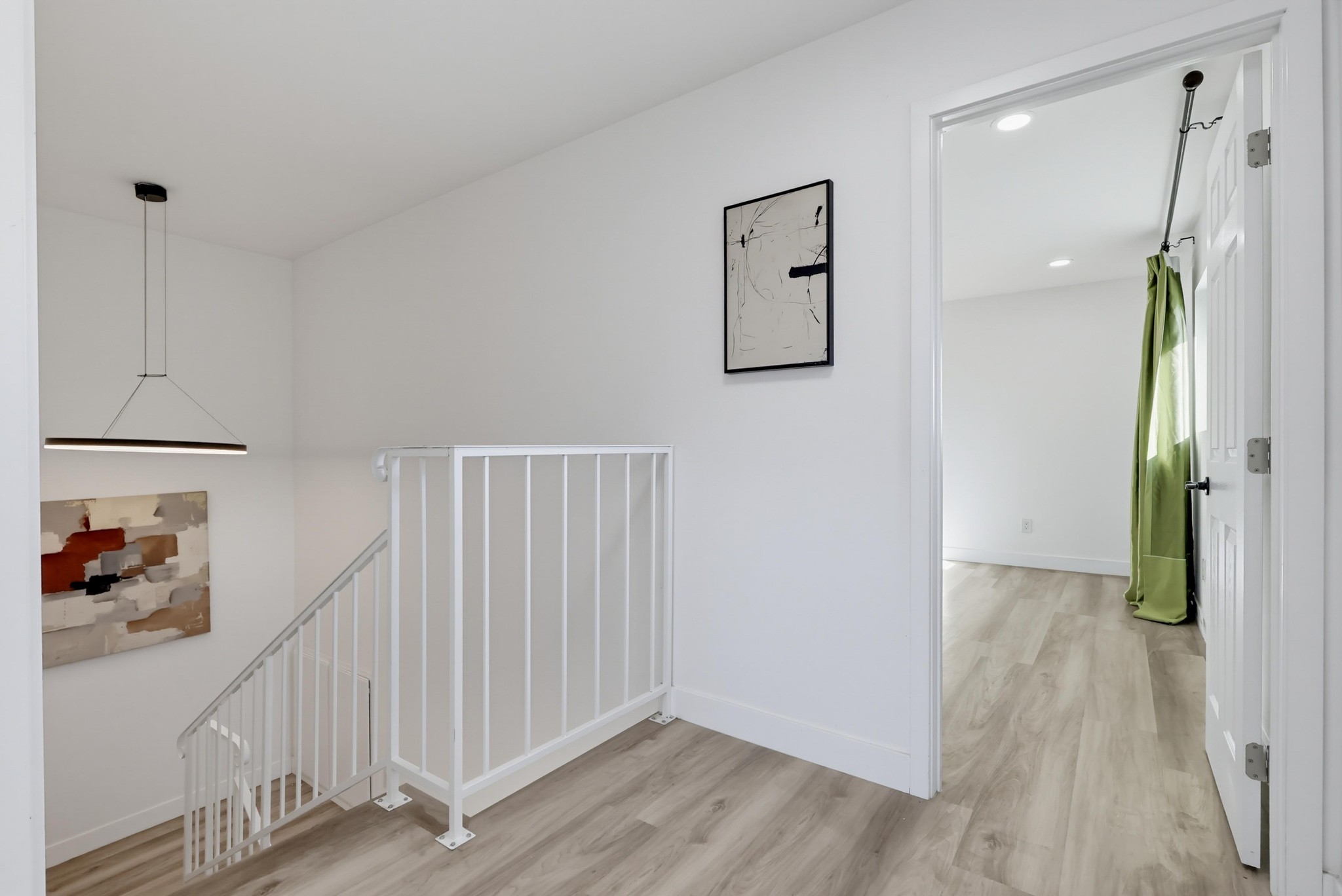 Virtual tour photo 61 of 99 for 125 Campanita Ct
