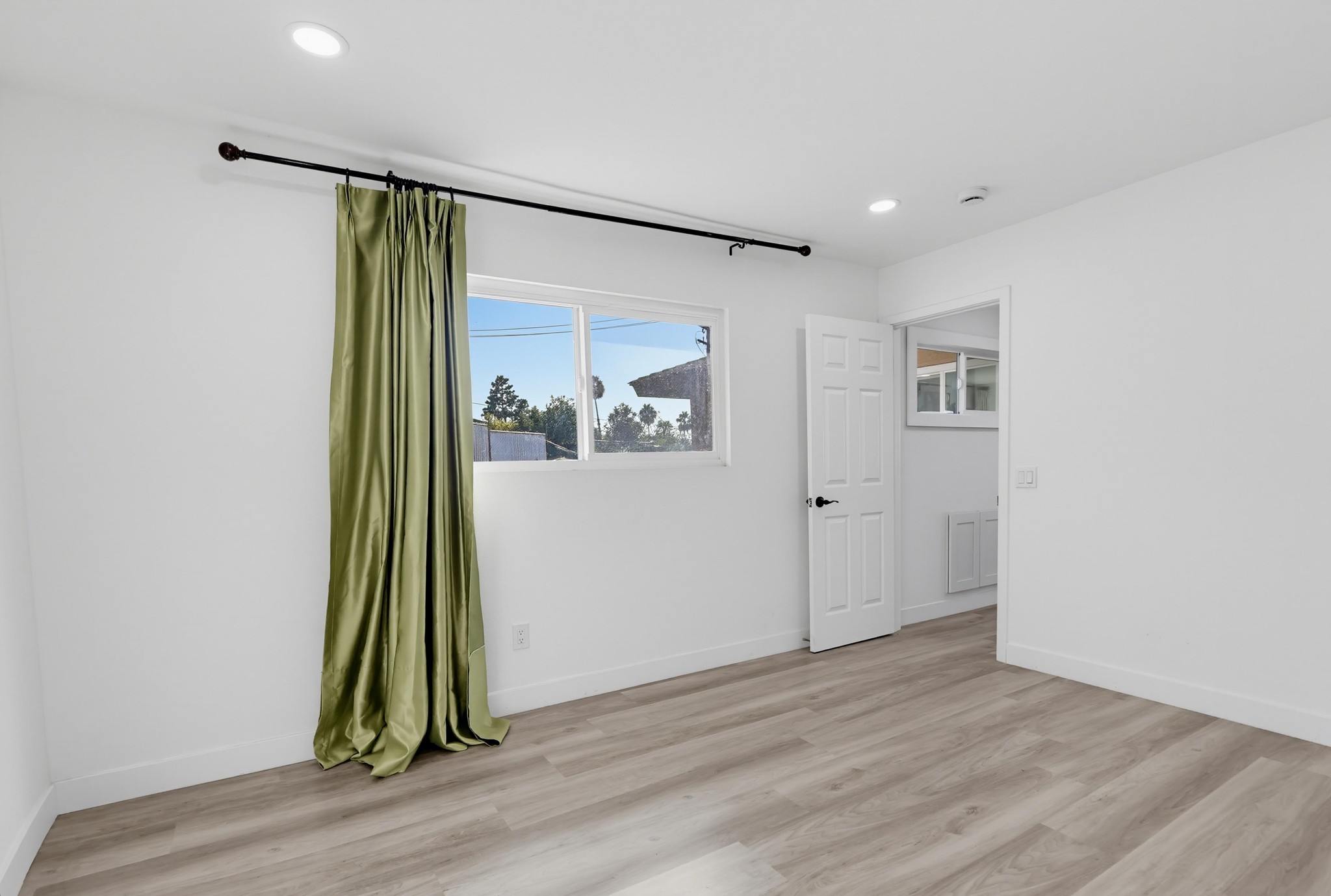 Virtual tour photo 64 of 99 for 125 Campanita Ct
