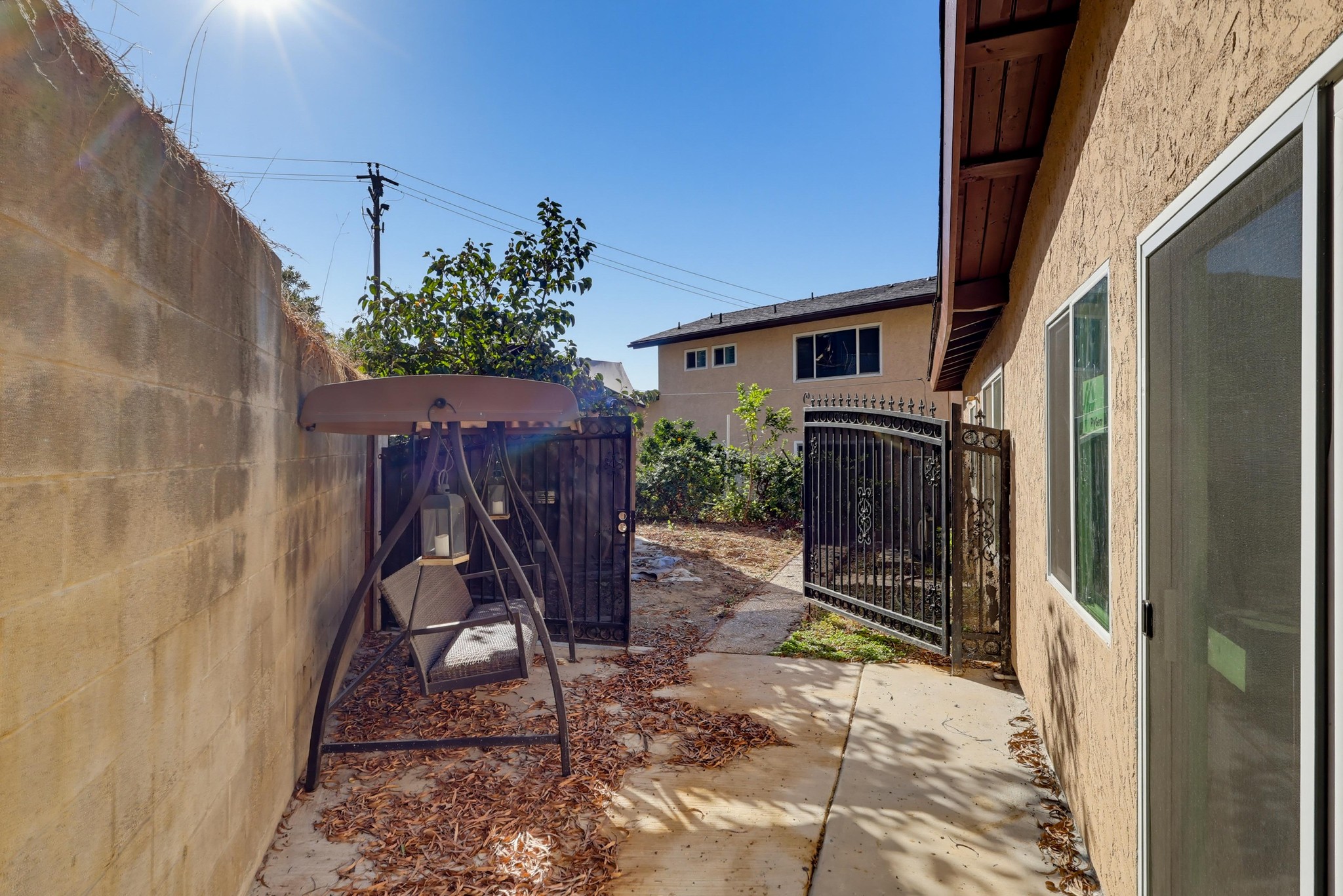 Virtual tour photo 94 of 99 for 125 Campanita Ct
