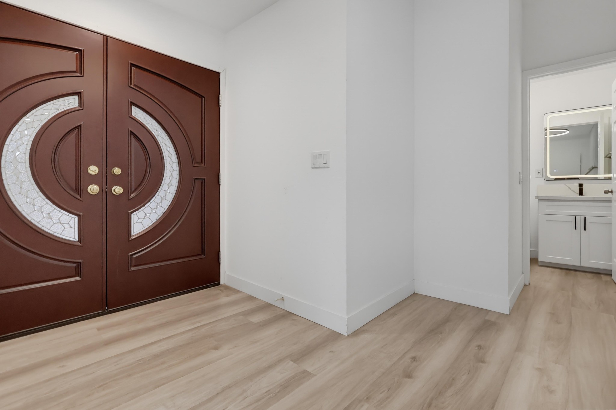 Virtual tour photo 51 of 98 for 125 Campanita Ct