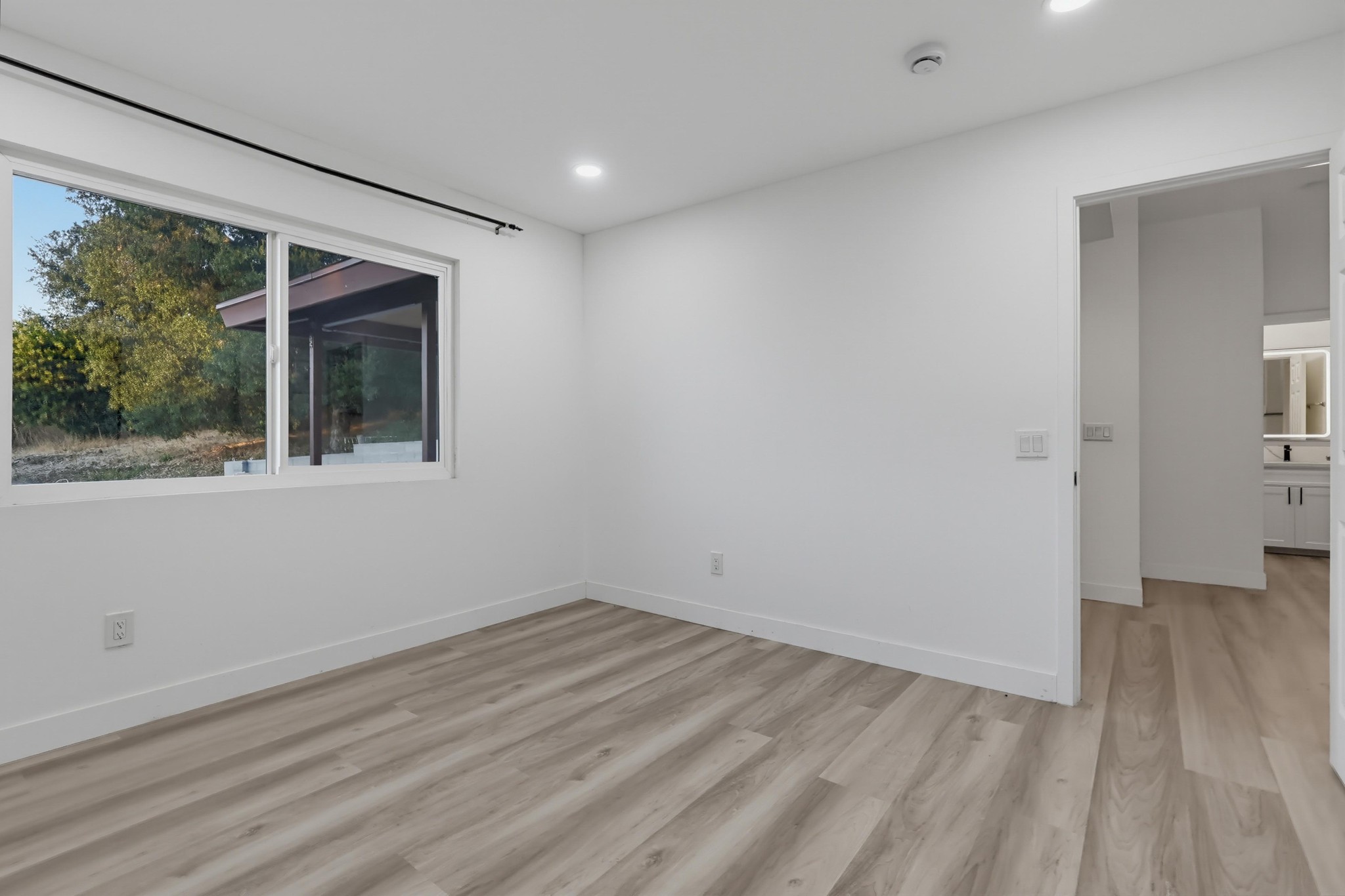 Virtual tour photo 53 of 98 for 125 Campanita Ct