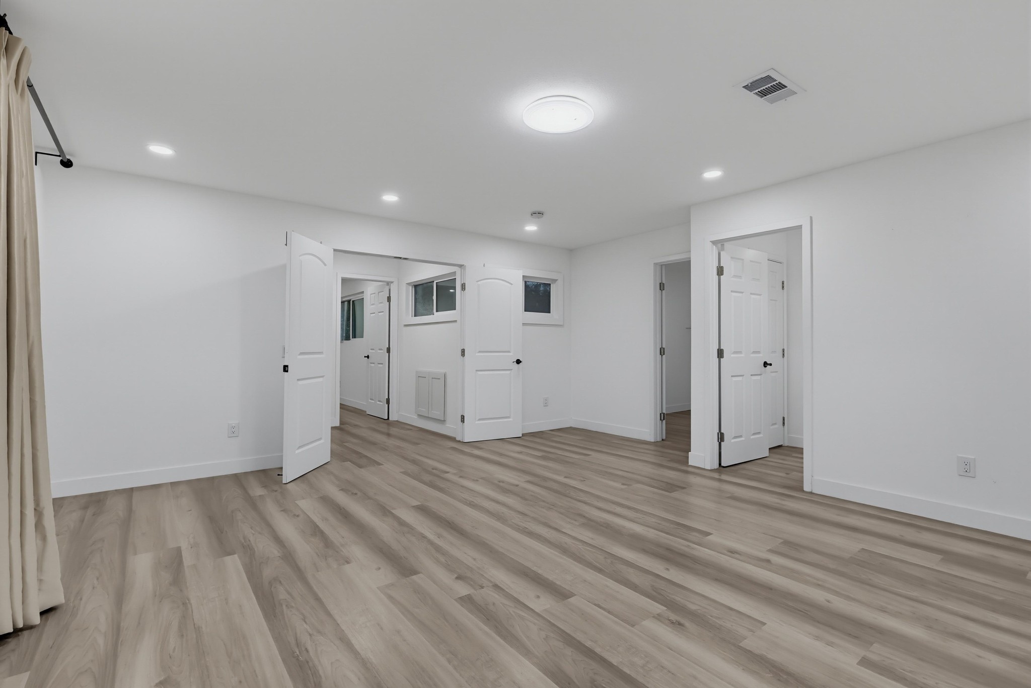 Virtual tour photo 67 of 98 for 125 Campanita Ct