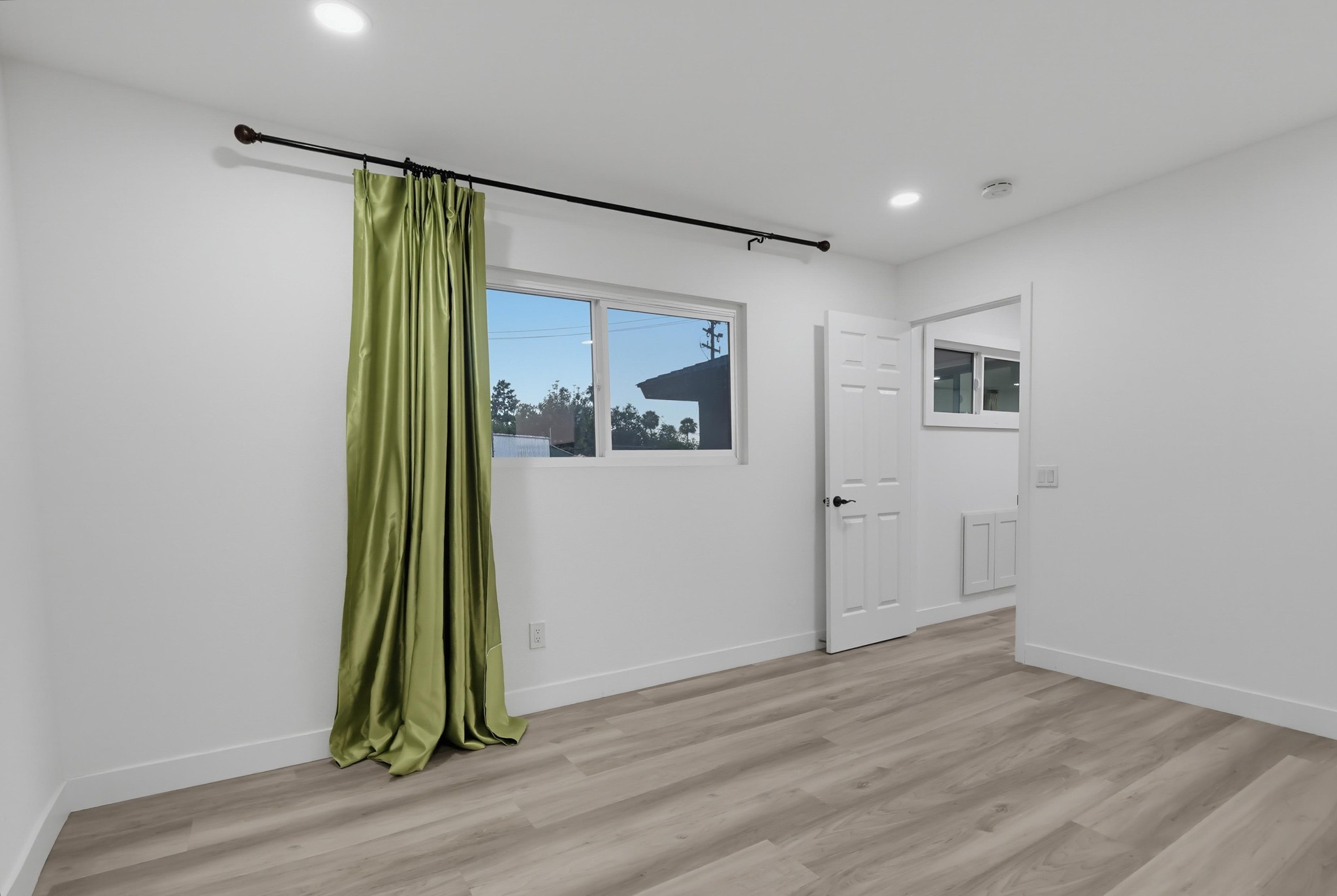 Virtual tour photo 74 of 98 for 125 Campanita Ct