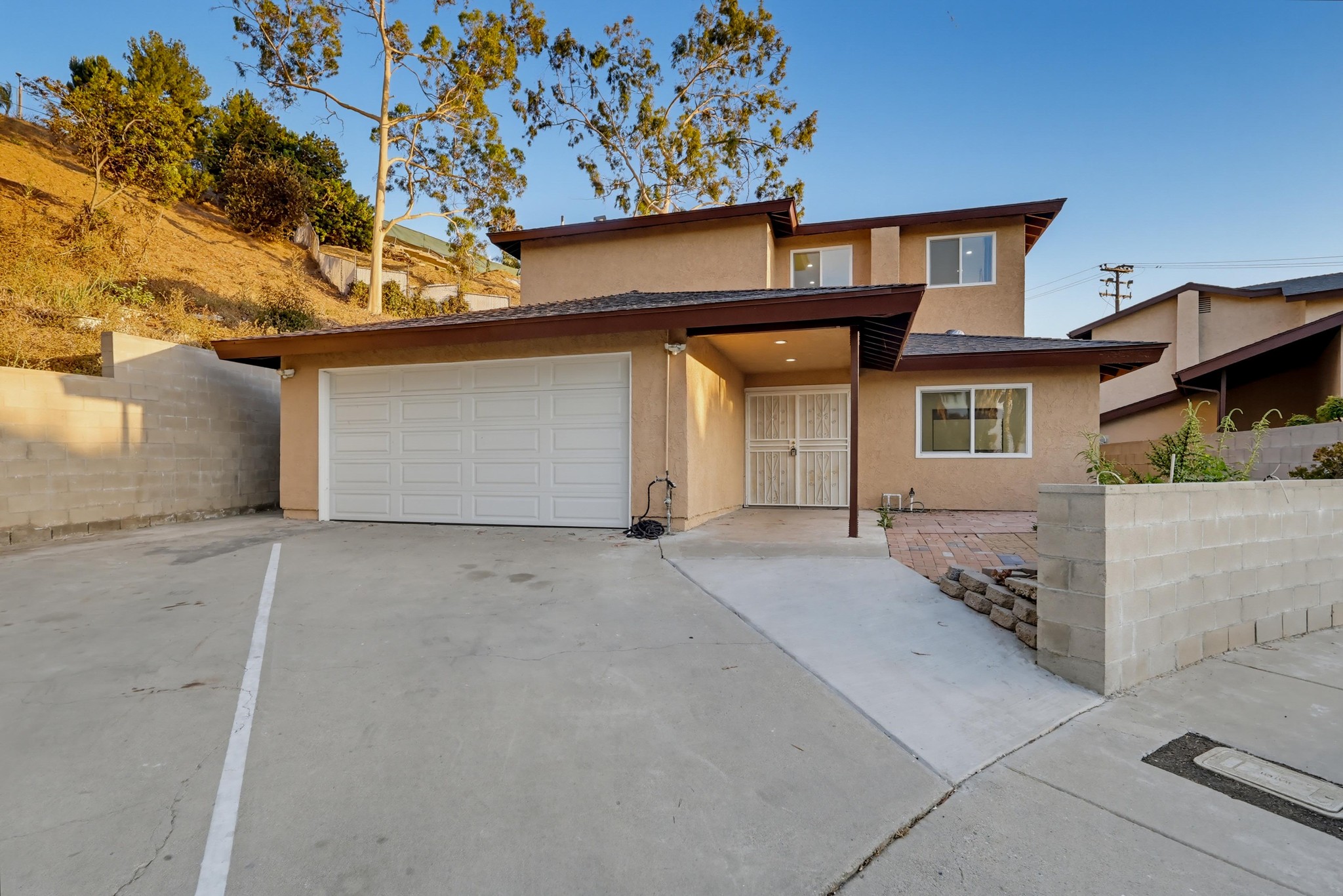 Virtual tour photo 81 of 98 for 125 Campanita Ct