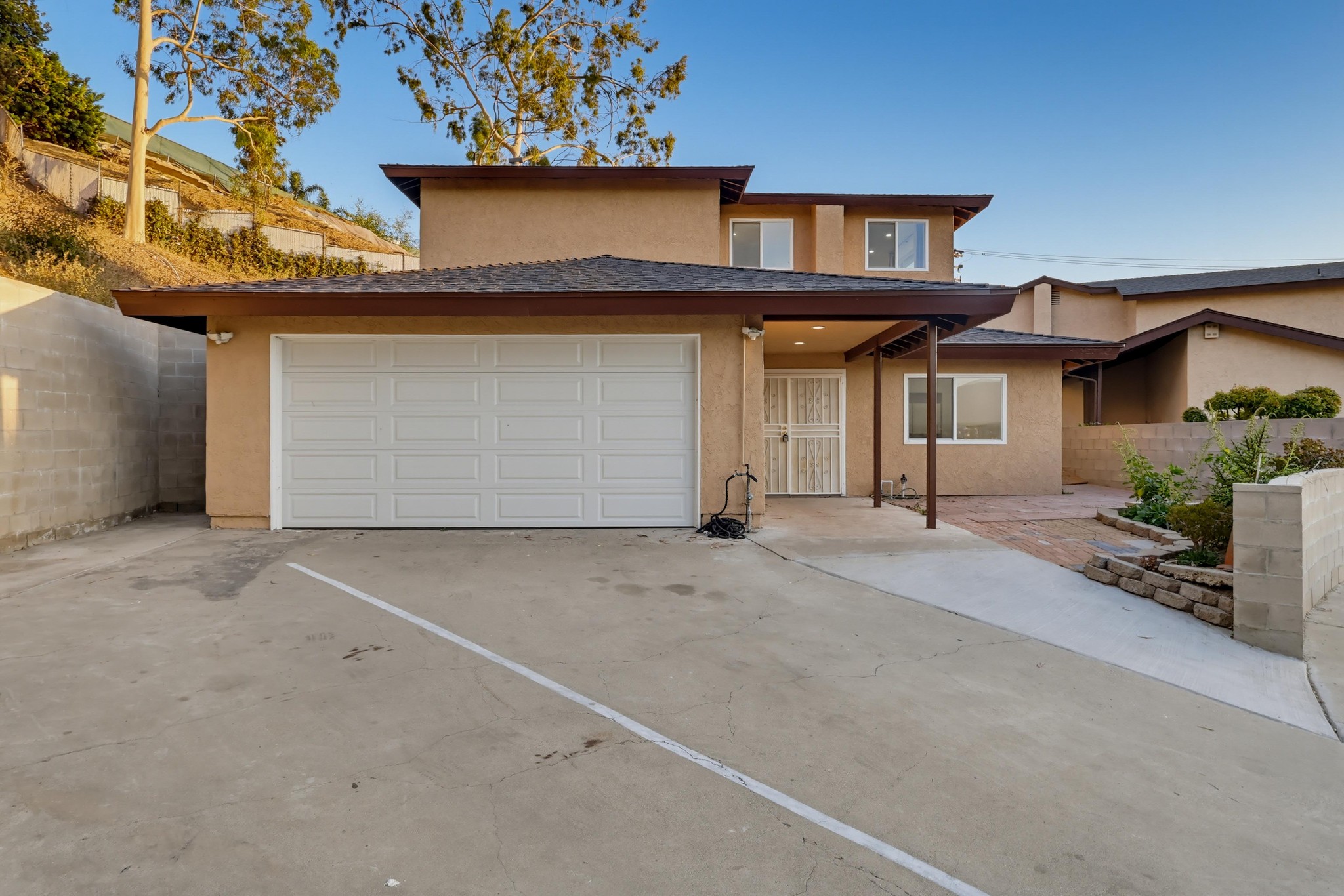 Virtual tour photo 82 of 98 for 125 Campanita Ct