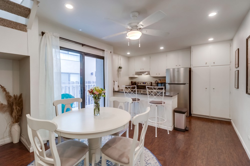 Virtual tour photo 13 of 33 for 1251 Parker Pl