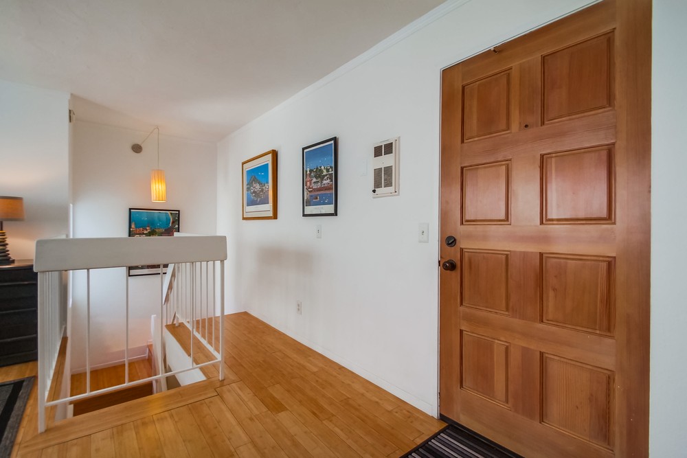 Virtual tour photo 6 of 44 for 1251 Parker Pl
