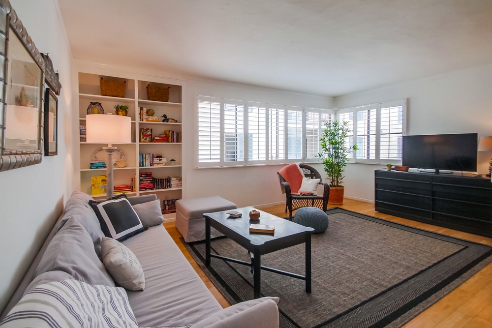 Virtual tour photo 9 of 44 for 1251 Parker Pl