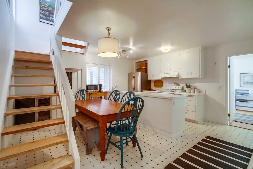 Virtual tour photo 12 of 44 for 1251 Parker Pl