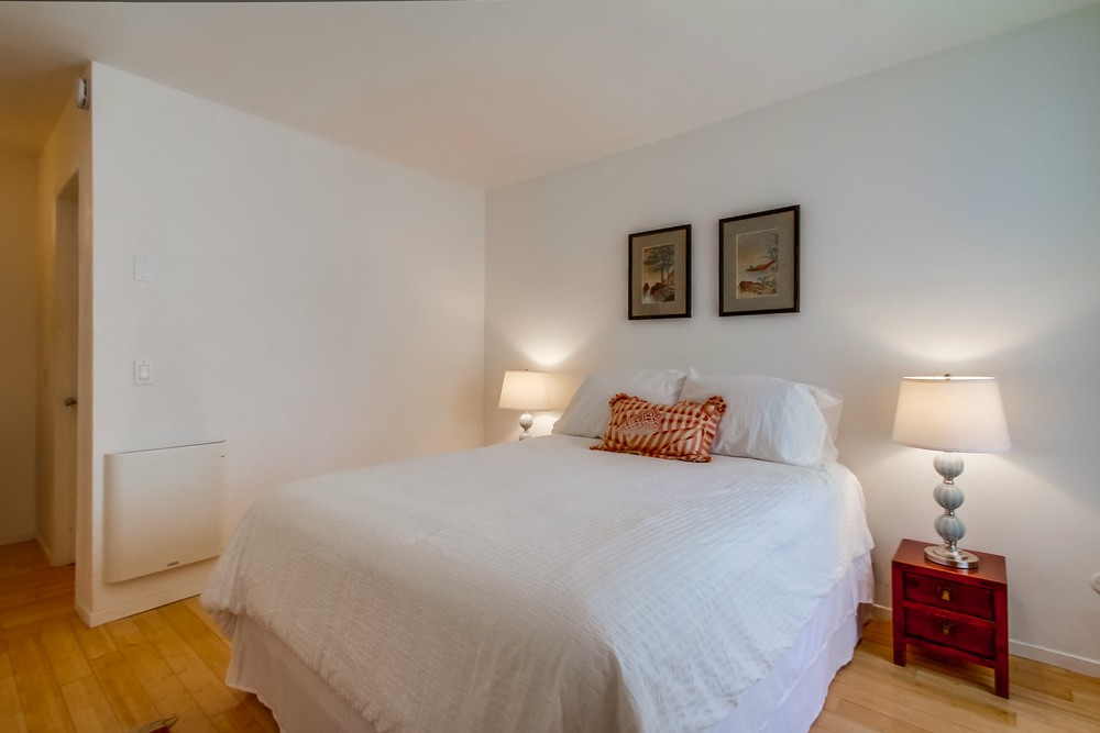 Virtual tour photo 24 of 44 for 1251 Parker Pl